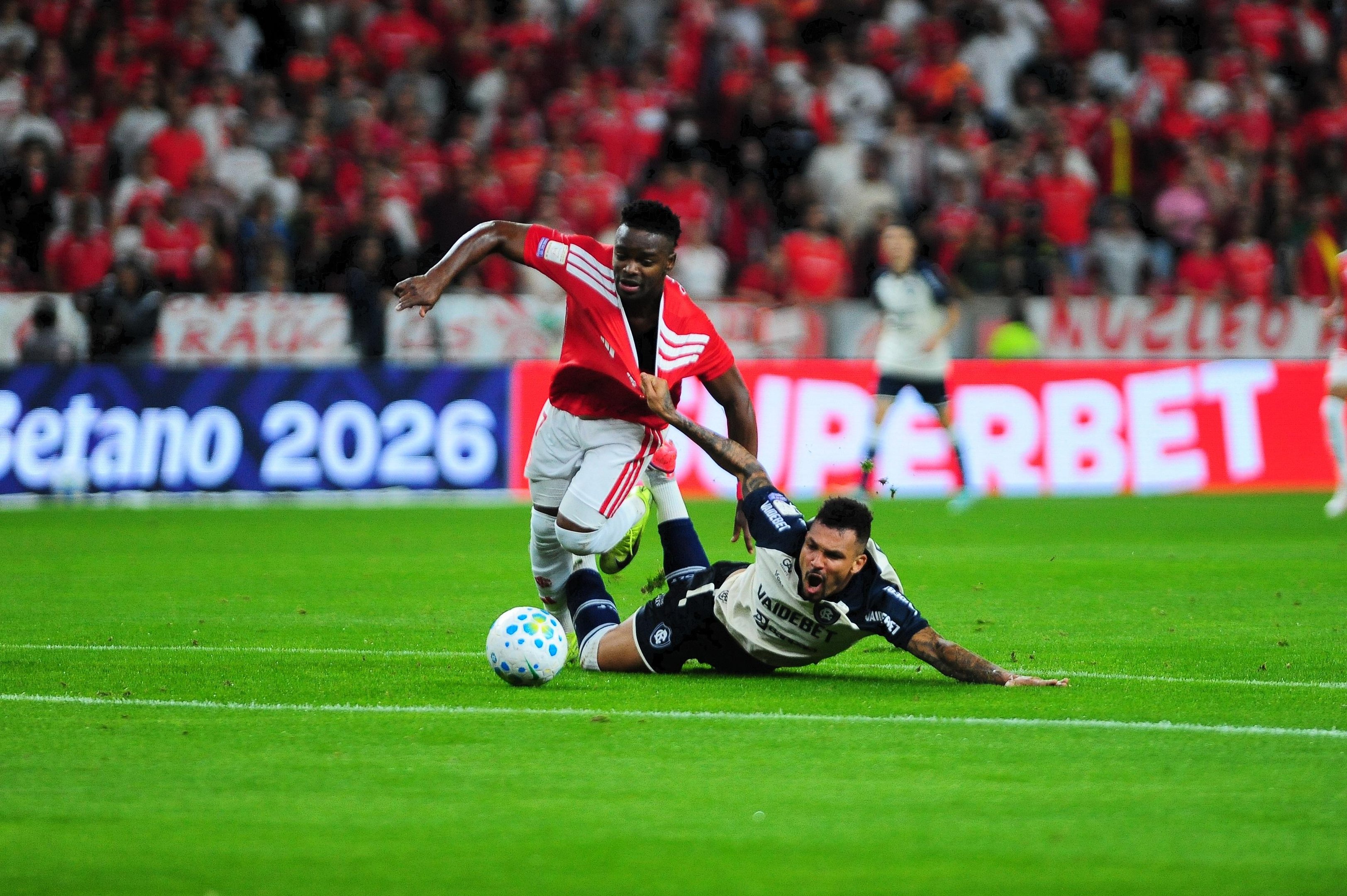 Carbonero marcou um gol, mas perdeu pelo menos duas chances claras contra o Remo