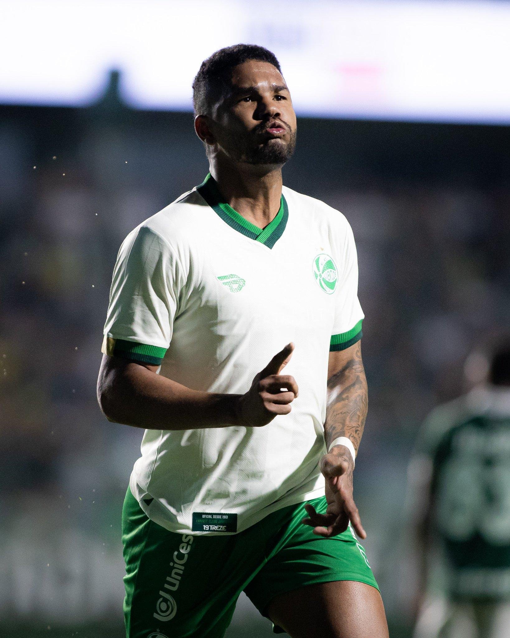 F&aacute;bio Lima anotou o gol da partida