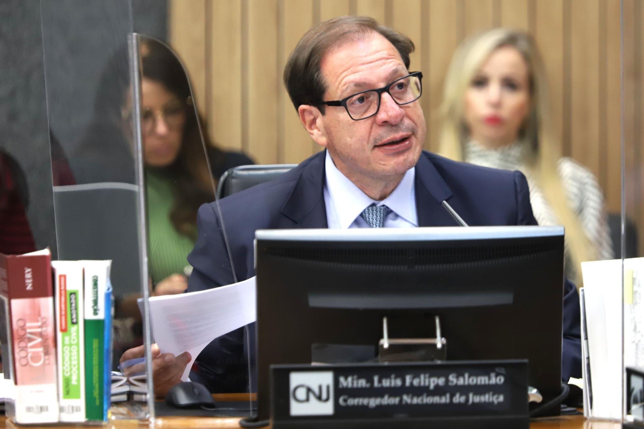 A cerim&ocirc;nia est&aacute; marcada para as 18h e contar&aacute; com a presen&ccedil;a dos presidentes dos Tr&ecirc;s Poderes
