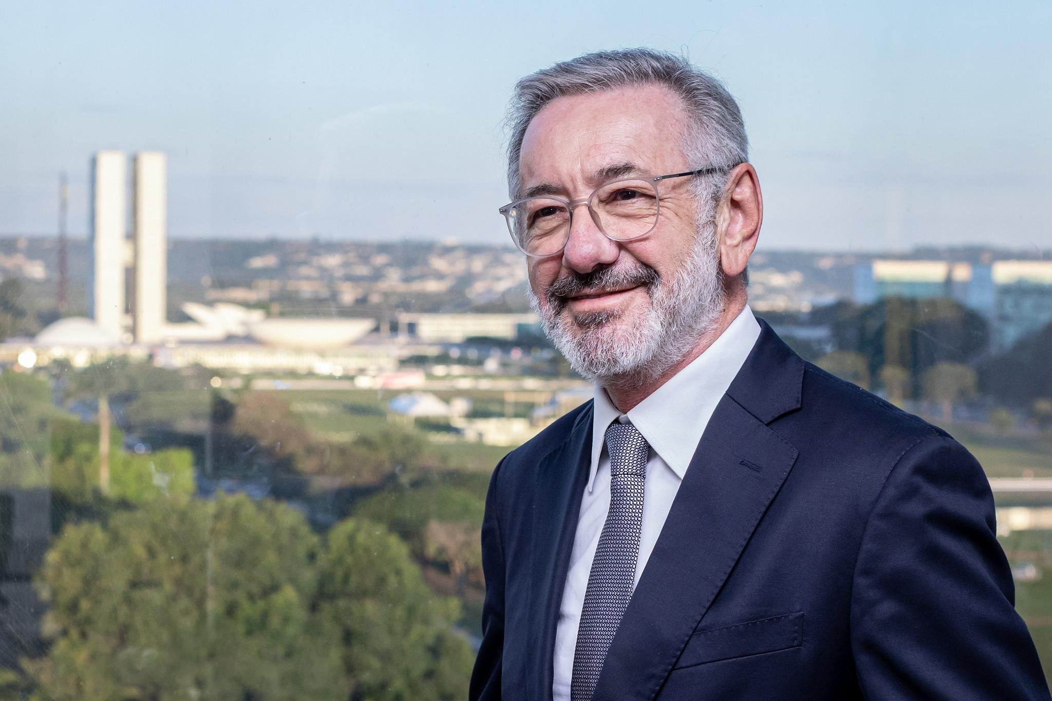 M&aacute;rcio Elias Rosa&nbsp;justificou proje&ccedil;&atilde;o otimista, citando expans&atilde;o de exporta&ccedil;&otilde;es para 57 pa&iacute;ses e supera&ccedil;&atilde;o de tarifas dos EUA