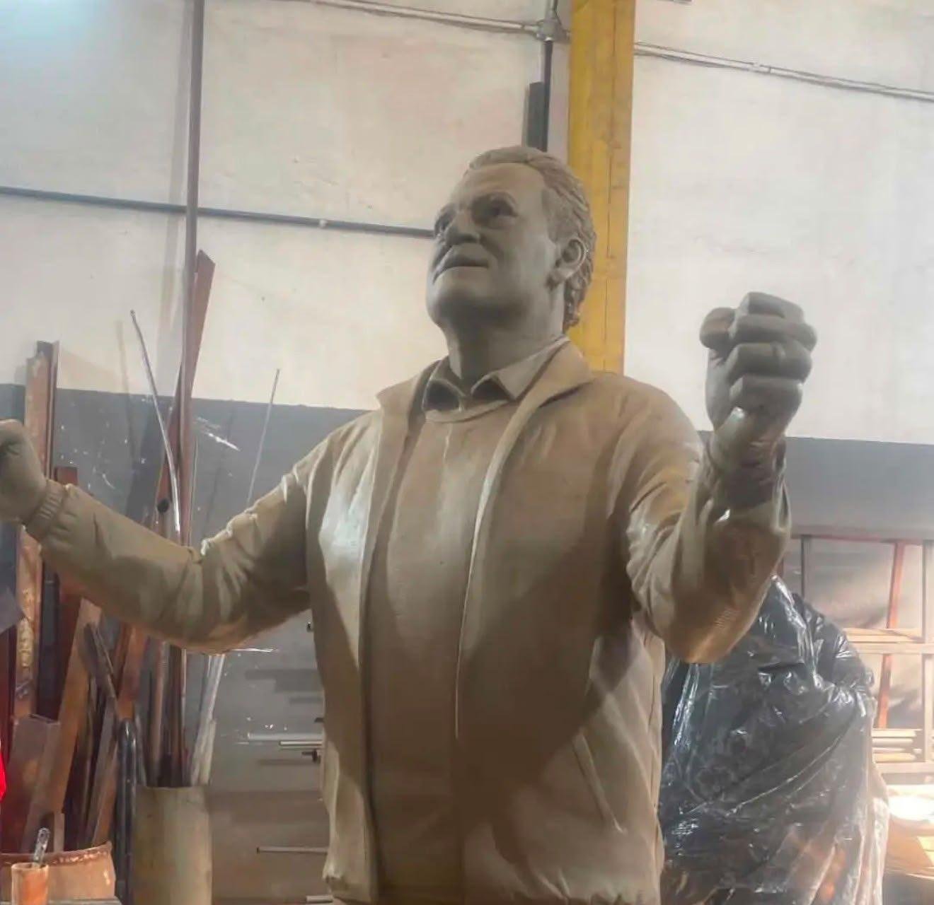 Imagem que inspirou est&aacute;tua &eacute; do Mundial de 2006