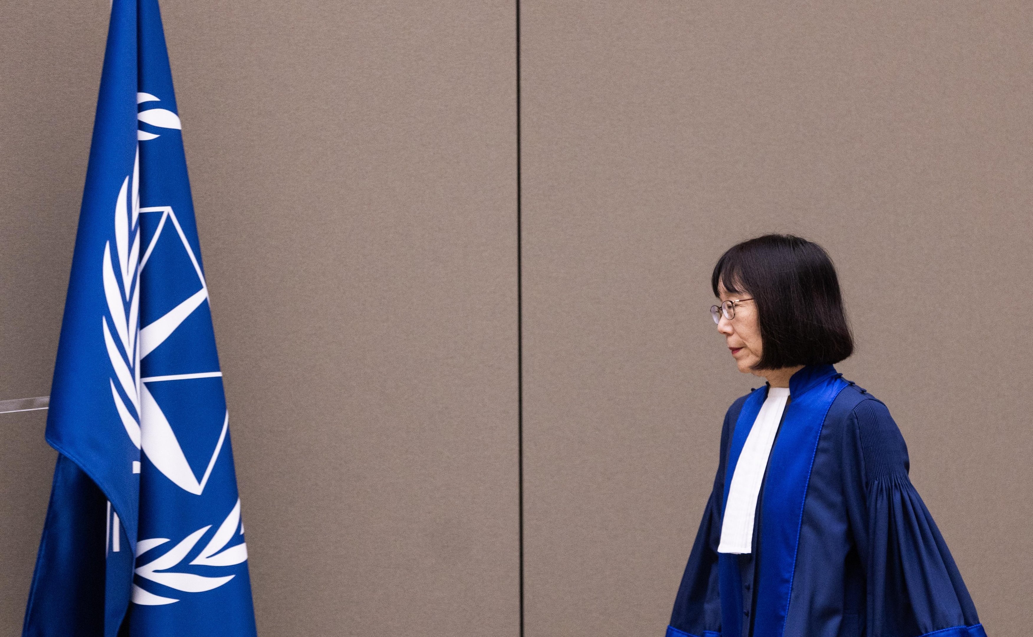 A presidente do Tribunal Penal Internacional, Tomoko Akane, alerta para o risco de fim do direito internacional