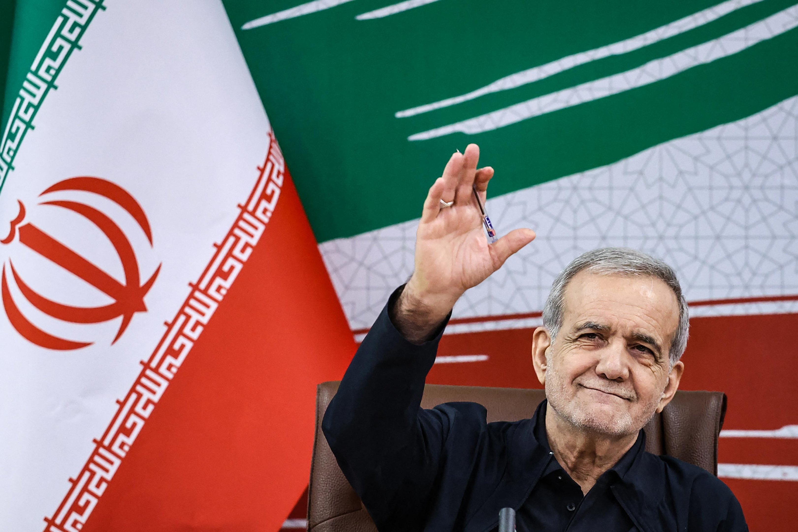 Teer&atilde; permitiu que alguns petroleiros iraquianos atravessassem o Estreito de Ormuz nos &uacute;ltimos seis meses
