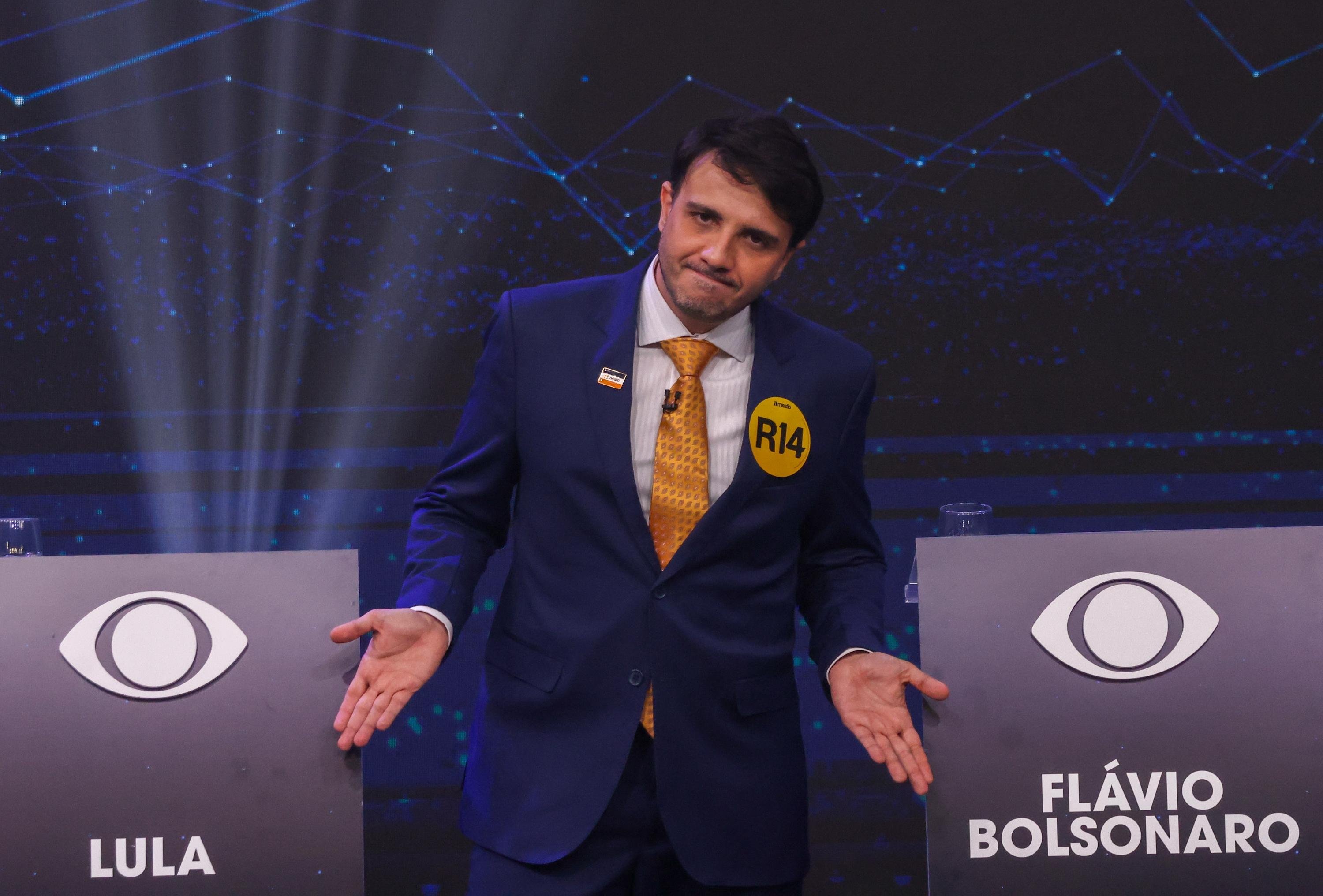 Renan cobrou presen&ccedil;a de Lula e de Fl&aacute;vio no primeiro debate para presidente
