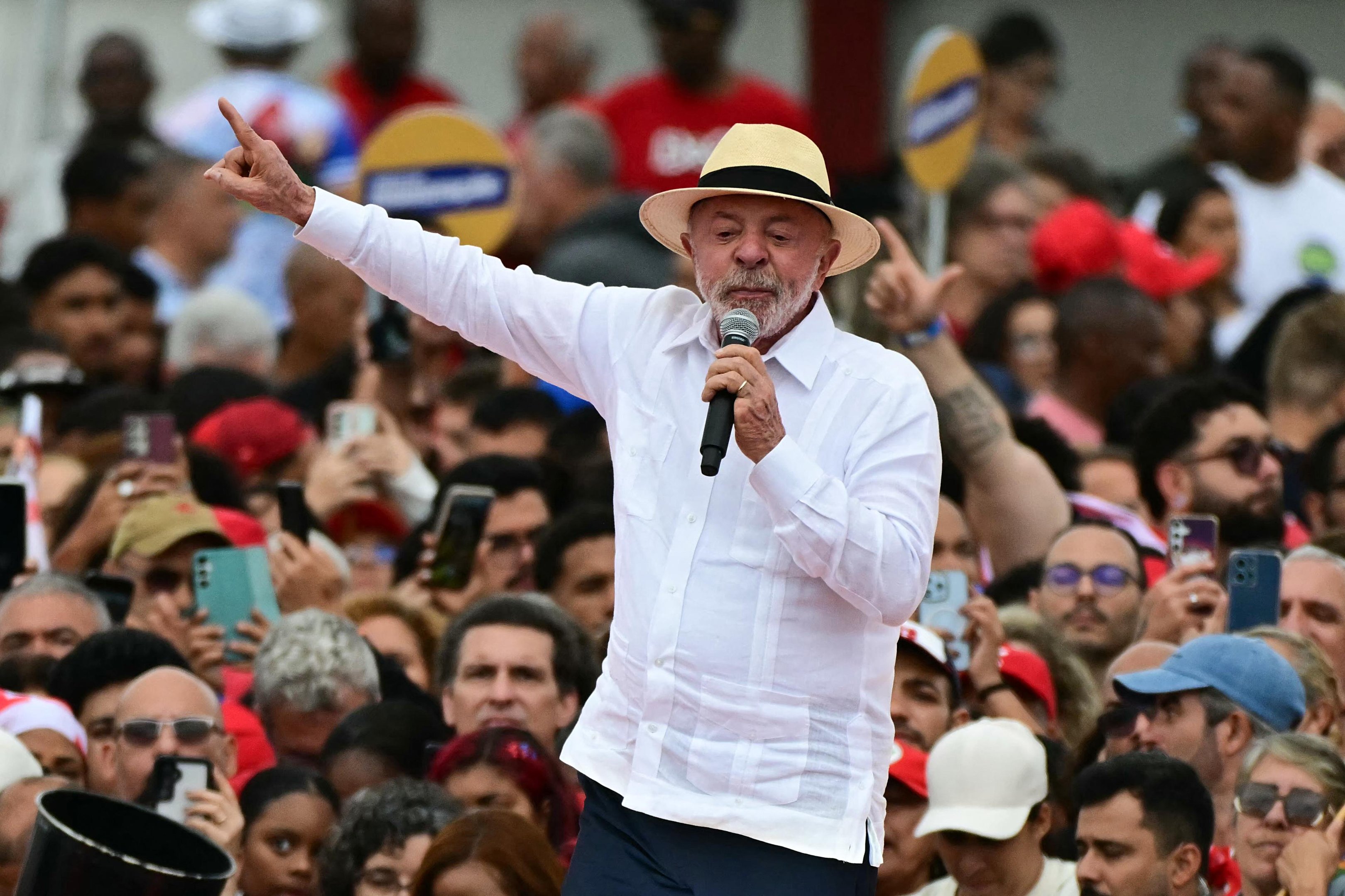Presidente percorre S&atilde;o Miguel Paulista e aposta em atos p&uacute;blicos para mobilizar eleitores e refor&ccedil;ar discurso de campanha
