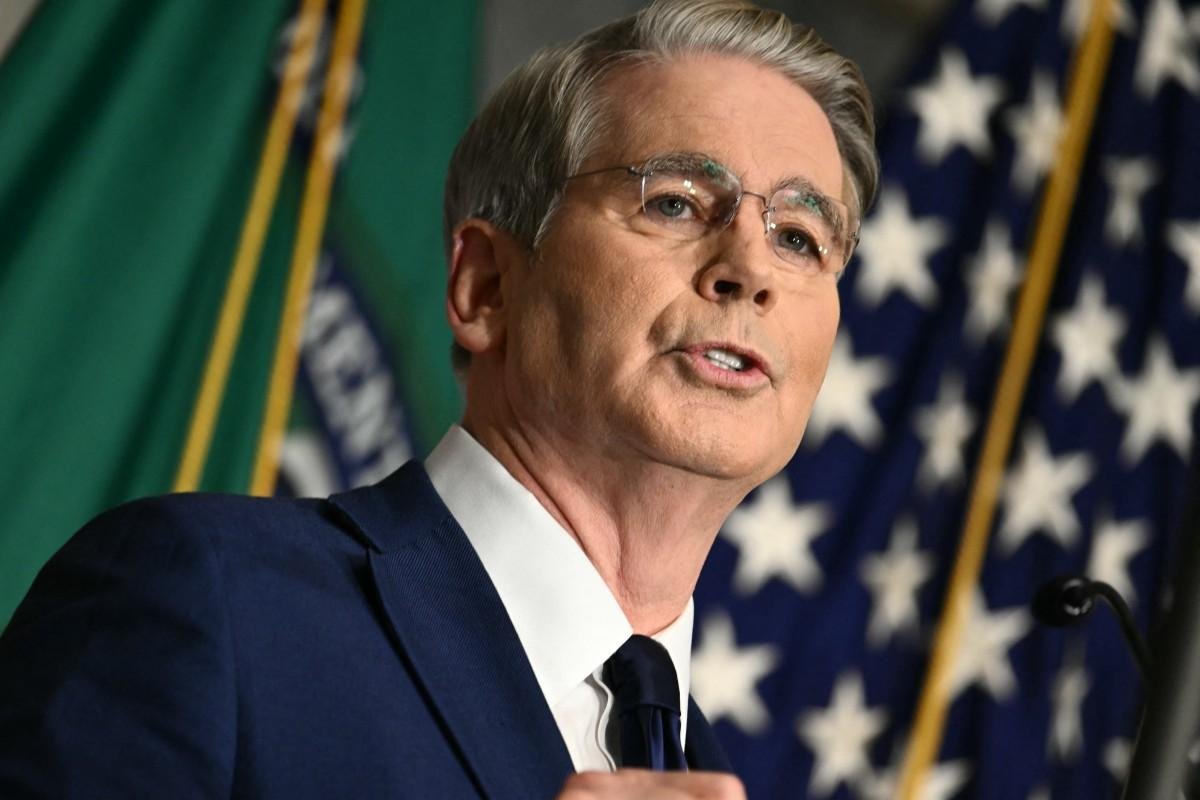 Para o secret&aacute;rio do Tesouro norte-americano, Scott Bessent, a medida ajudar&aacute; a estimular investimentos adicionais na S&iacute;ria para promover a estabilidade pol&iacute;tica e econ&ocirc;mica