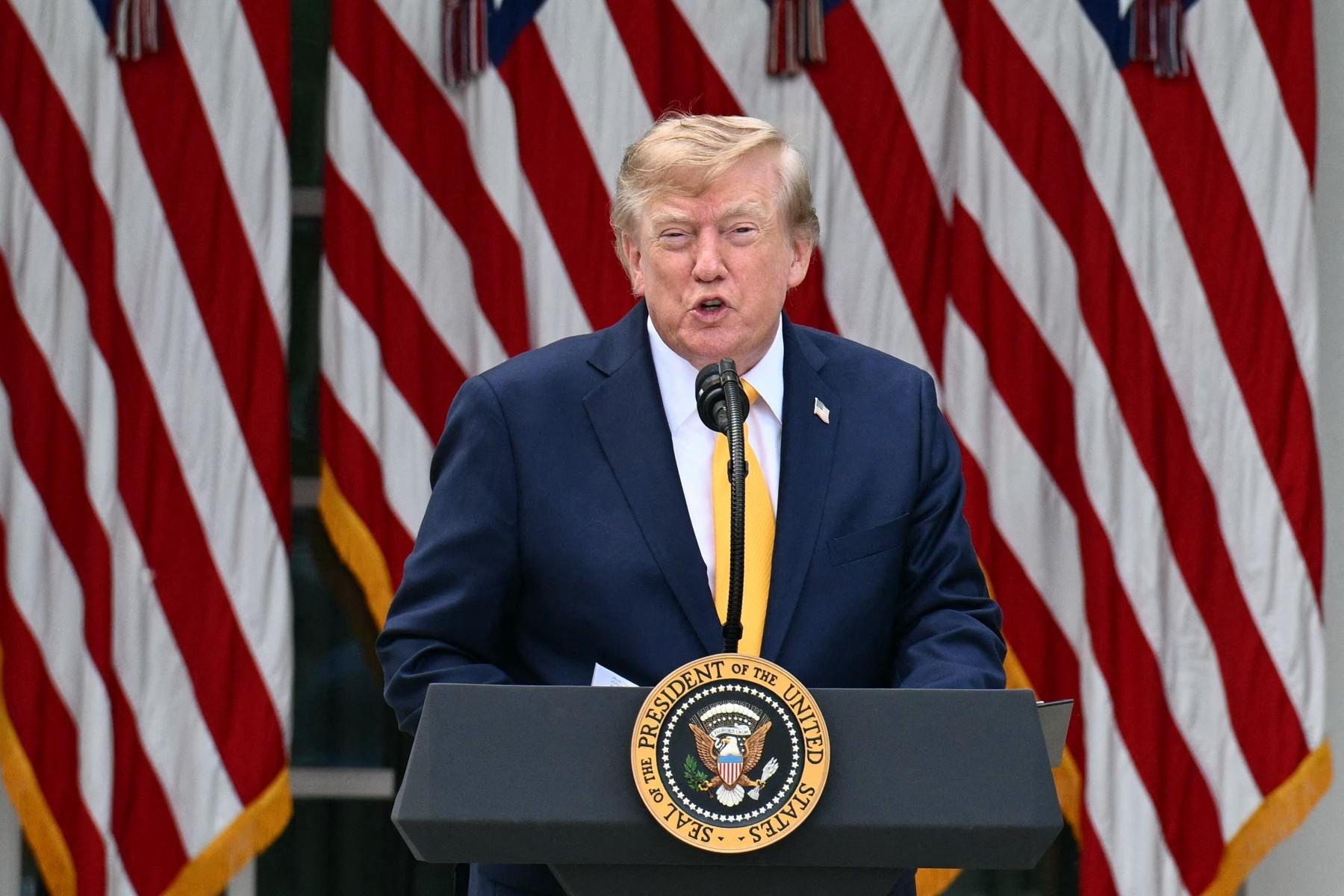 "Se eles querem nosso mercado, devem construir aqui", disse Trump