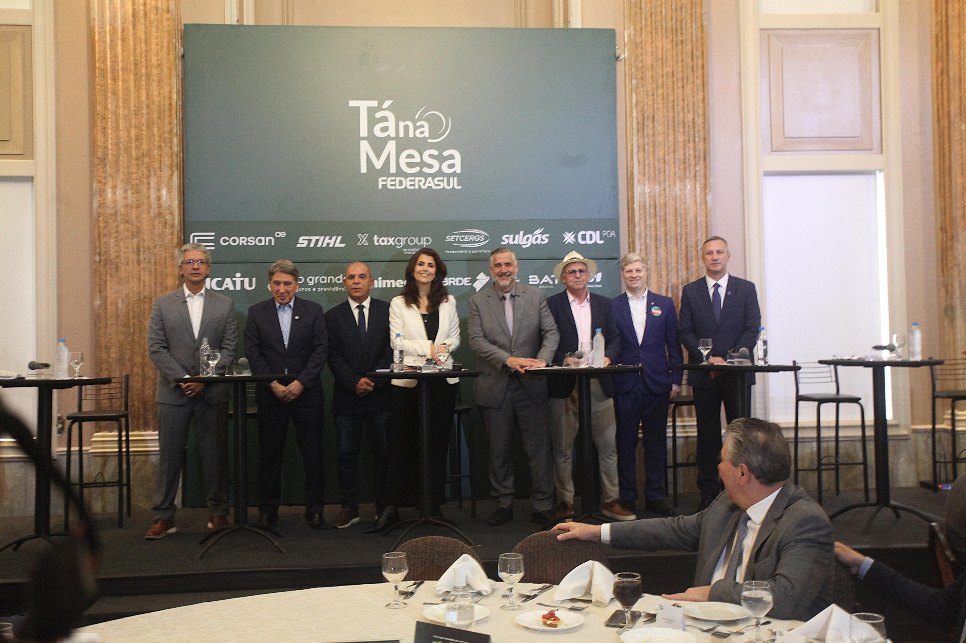 Os candidatos ao Senado Federal avaliaram positivamente sua primeira semana de campanha