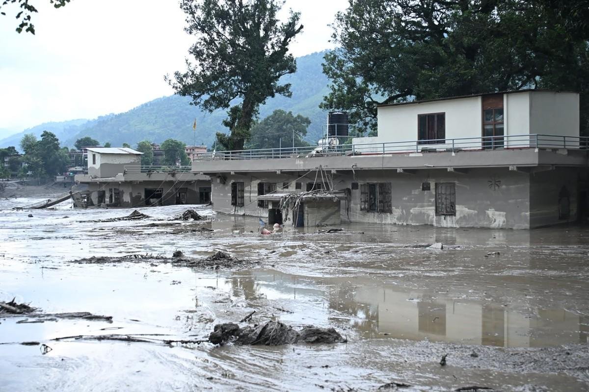 Lama provocou mortes no Nepal