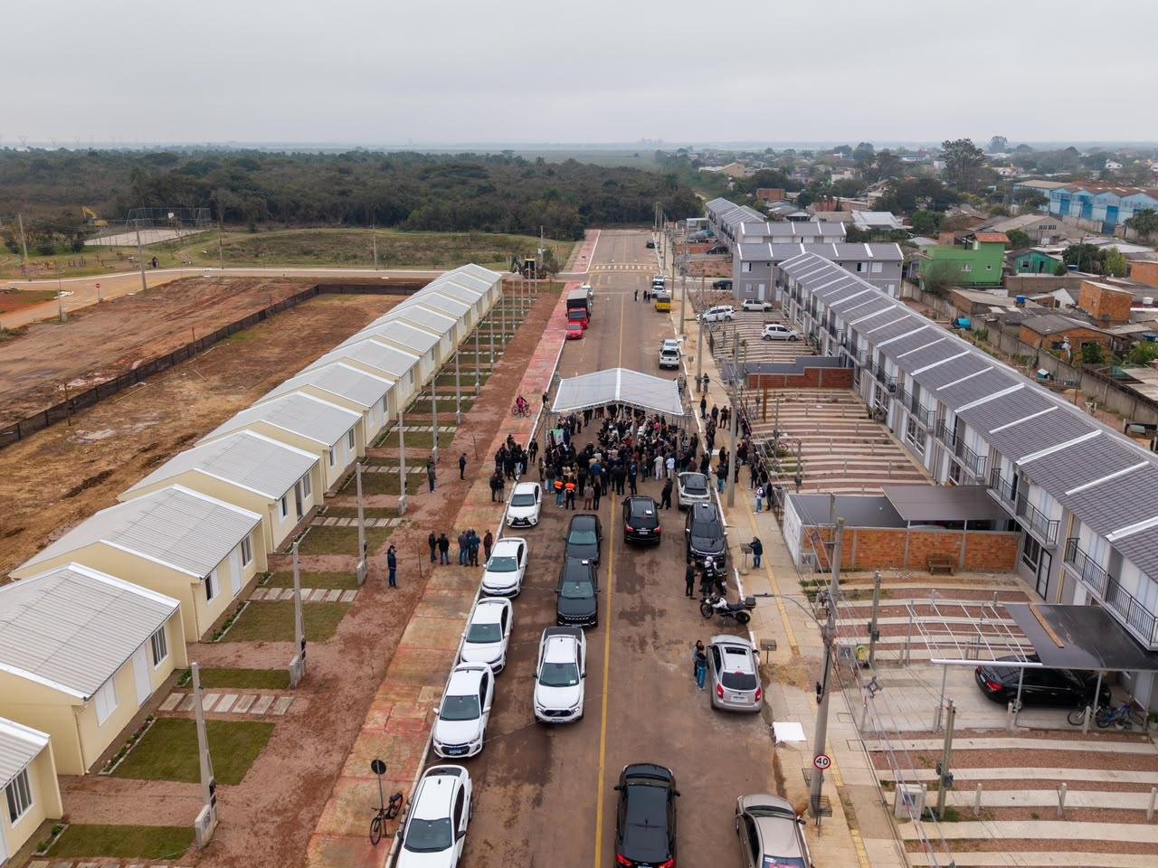 Casas definitivas em Eldorado do Sul s&atilde;o destinadas &agrave;s fam&iacute;lias selecionadas pelos munic&iacute;pios e n&atilde;o h&aacute; qualquer cobran&ccedil;a de valor aos benefici&aacute;rios