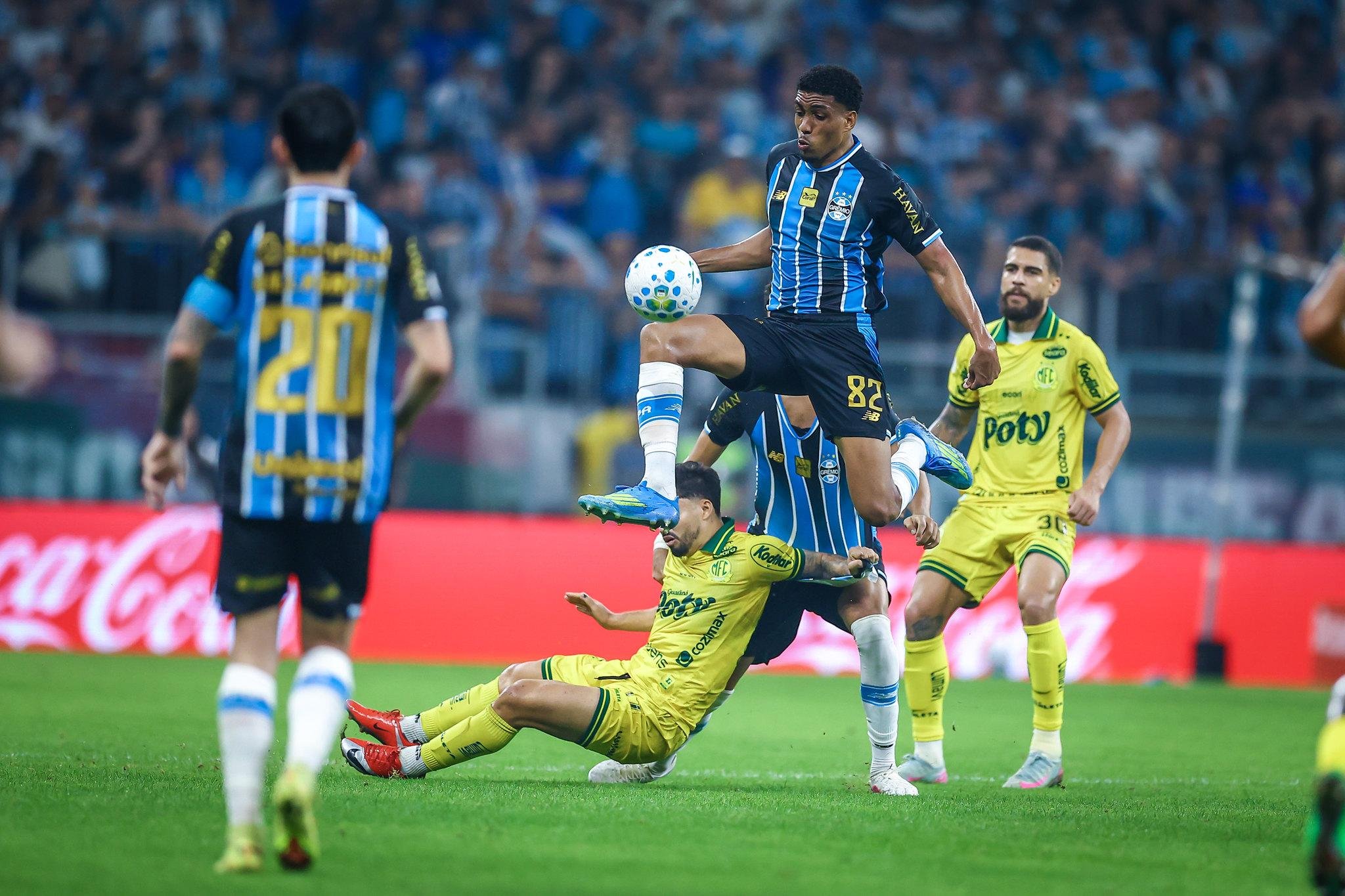 Wallace far&aacute; a sua estreia em Gre-Nais