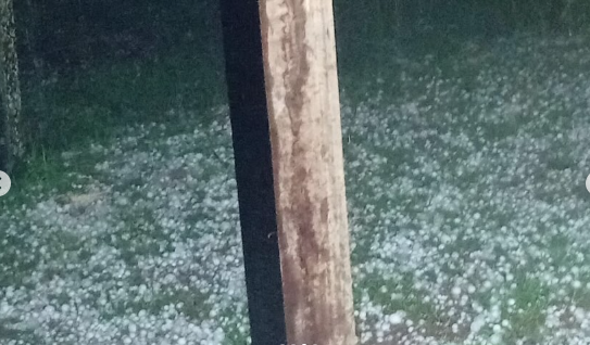 Diversos munic&iacute;pios reportaram danos causados por granizo