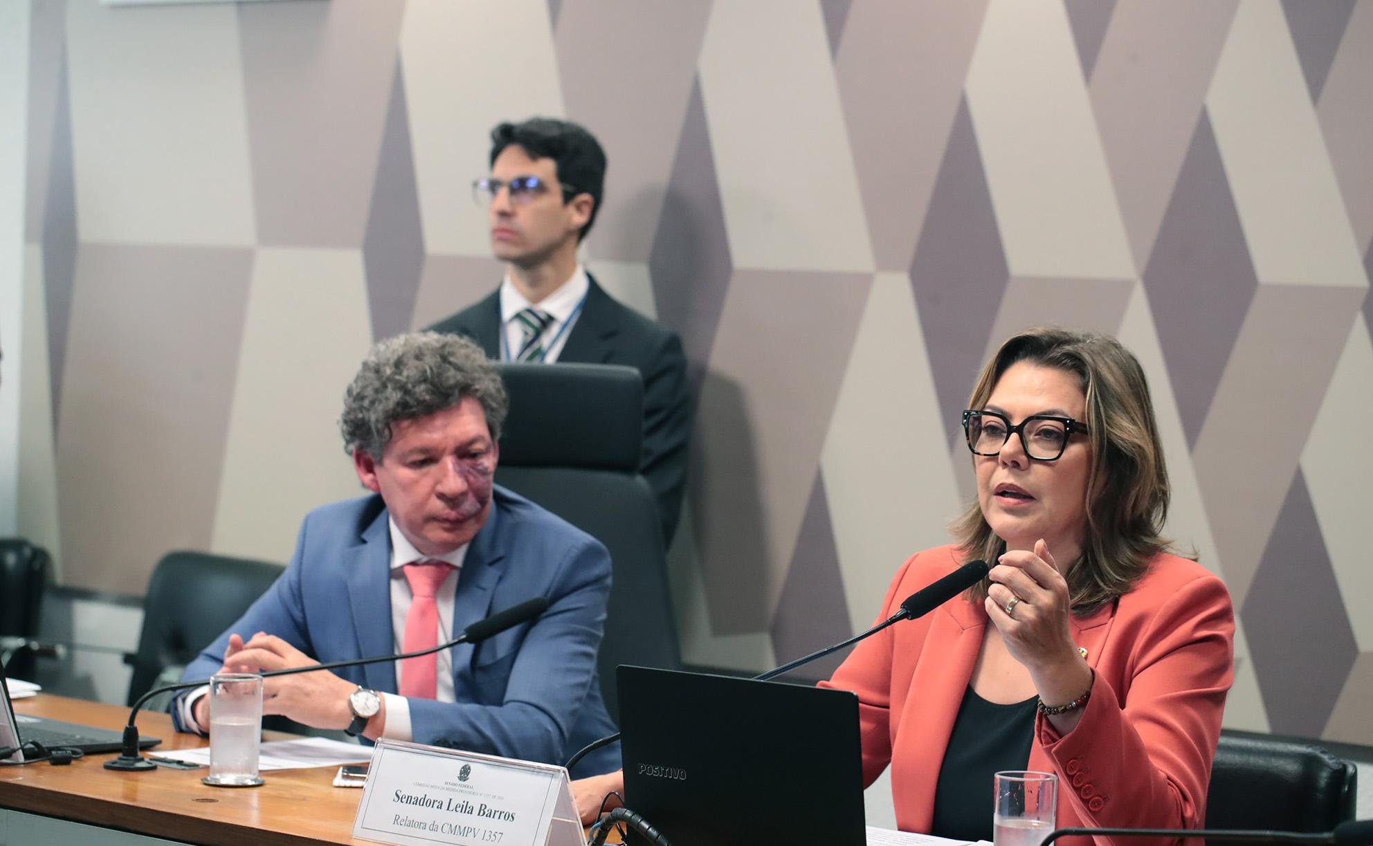 Leila disse que &eacute; a favor da isen&ccedil;&atilde;o integral do imposto, e n&atilde;o apenas a redu&ccedil;&atilde;o