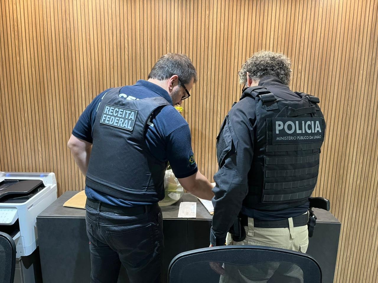 Seis mandados de busca e apreens&atilde;o s&atilde;o cumpridos nos munic&iacute;pios de Jo&atilde;o Pessoa (PB), Recife (PE) e S&atilde;o Paulo (SP)