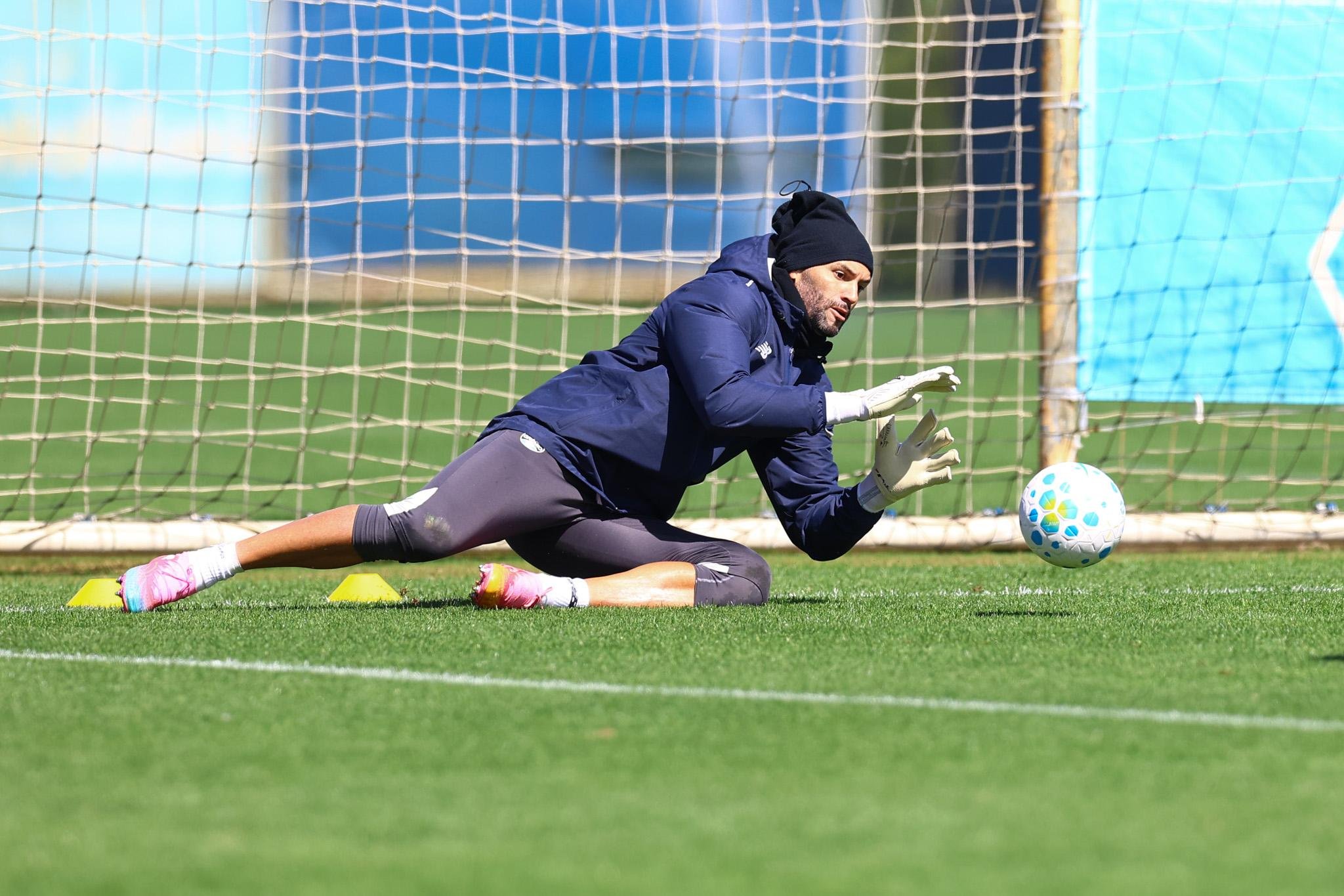 Weverton pediu o apoio do torcedor contra os cariocas