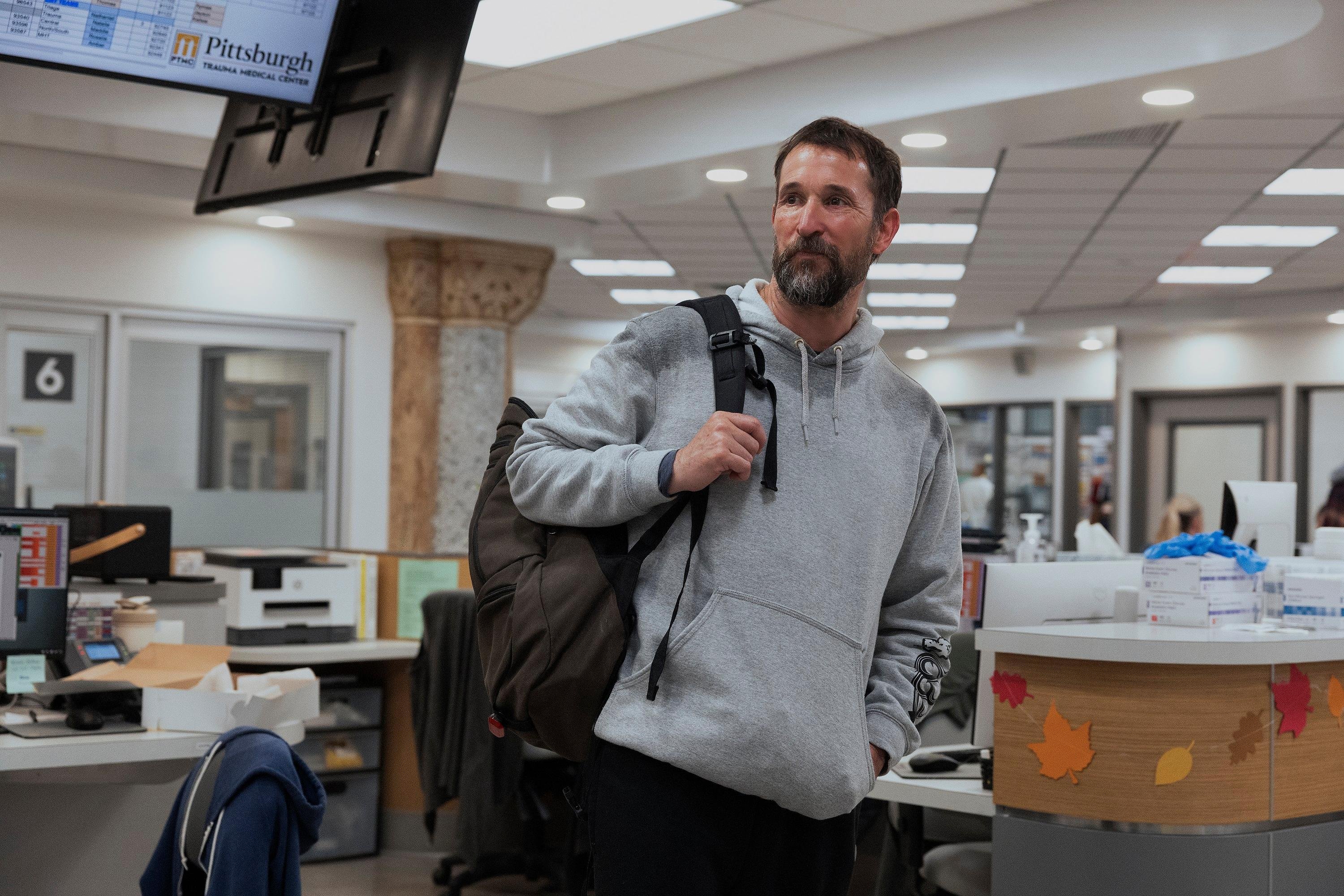 Ator estadunidense Noah Wyle protagoniza a s&eacute;rie 'The Pitt'