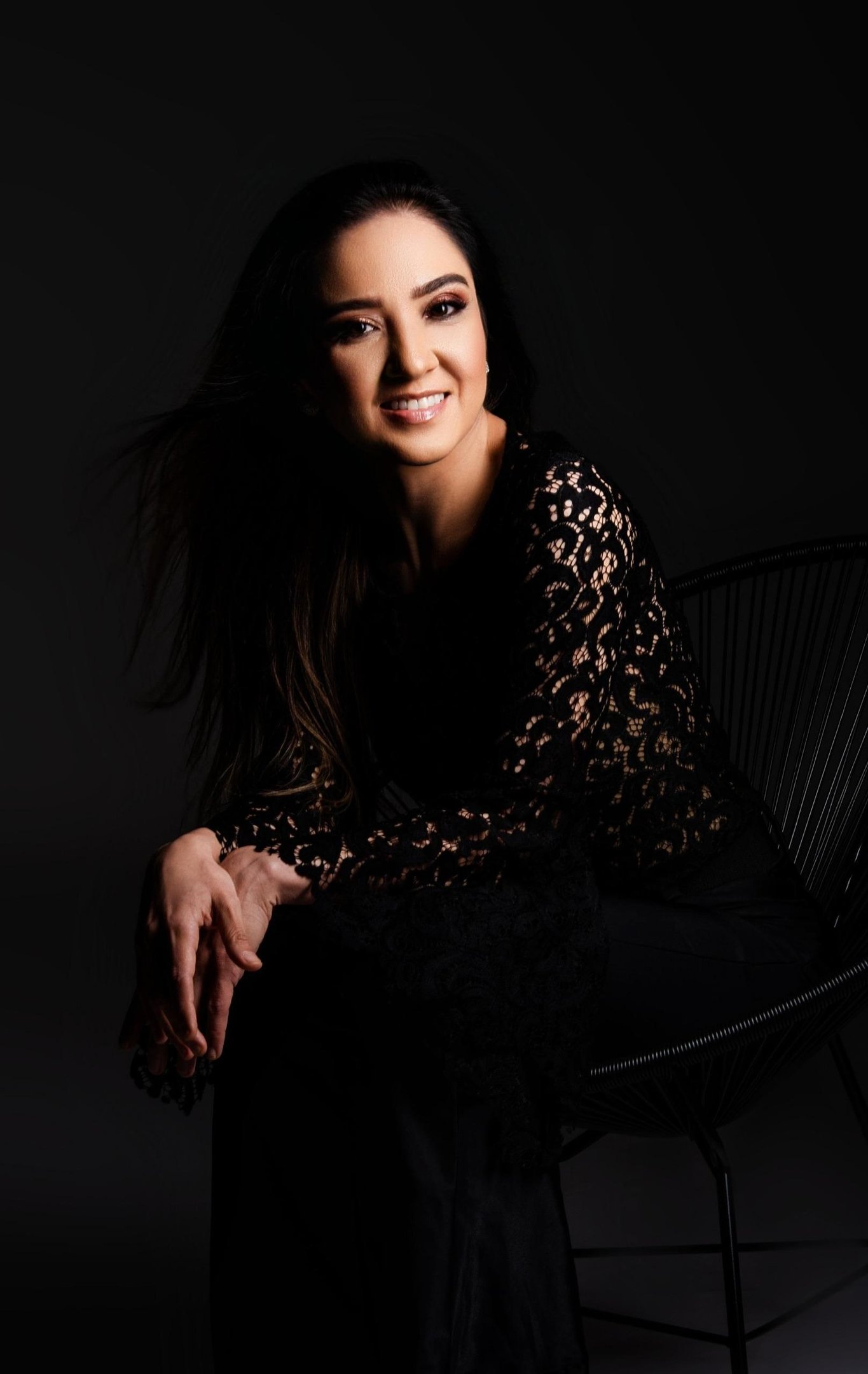 Viviana Matschulat interpreta obras do compositor franc&ecirc;s Debussy