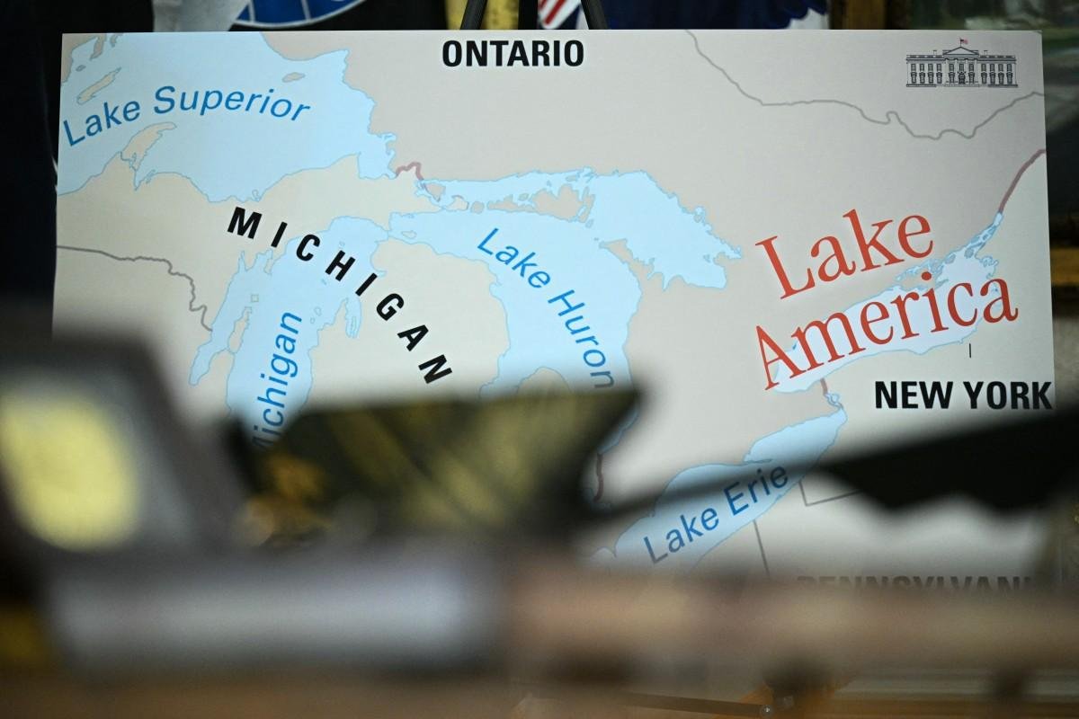 Em meio a uma disputa comercial com o Canad&aacute;, Trump assinou na quinta-feira uma ordem executiva para mudar "imediatamente" o nome do lago