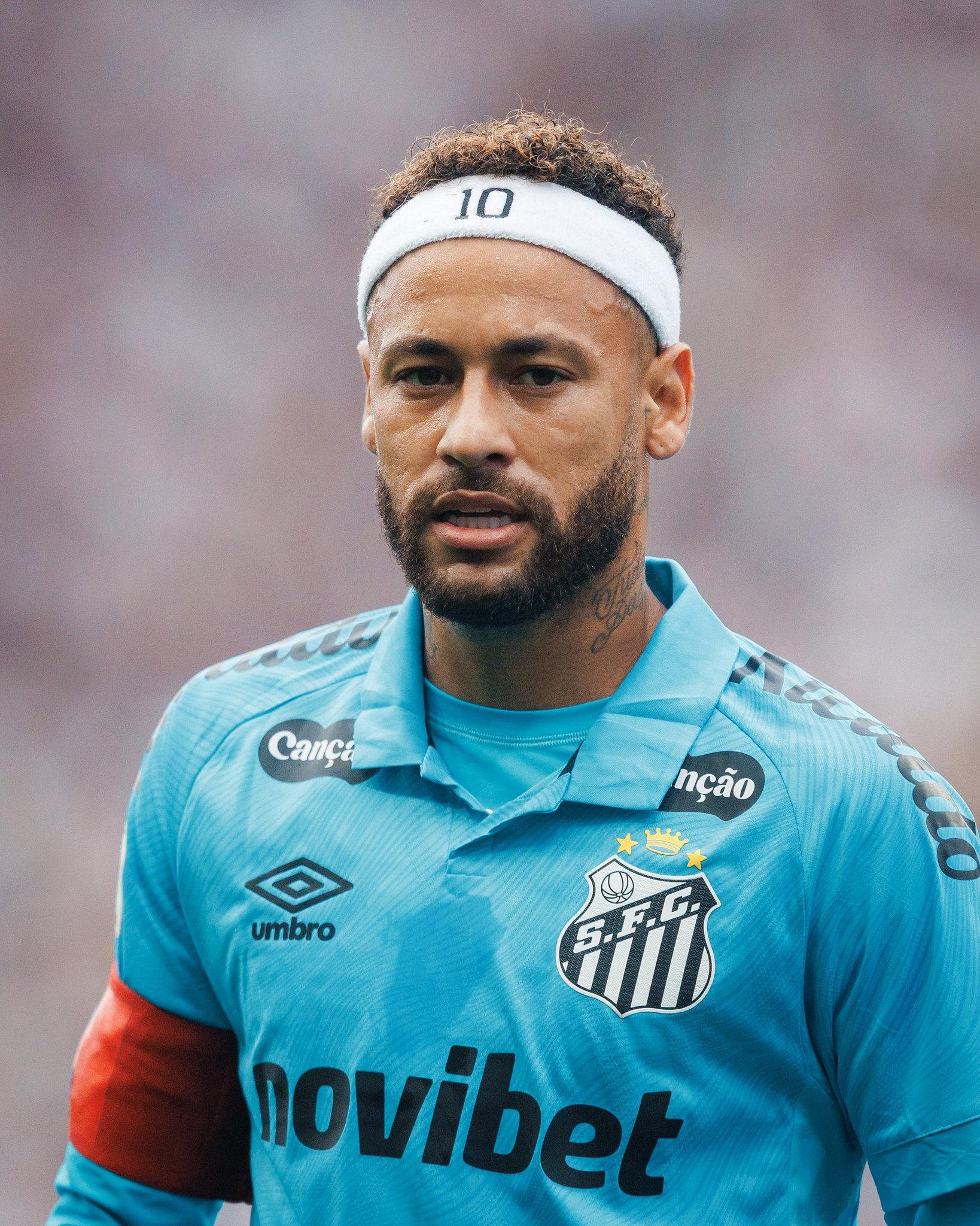 Entre os dois times que colocou acima do resto, Neymar citou o Palmeiras, rival da Vila Belmiro na quarta-feira
