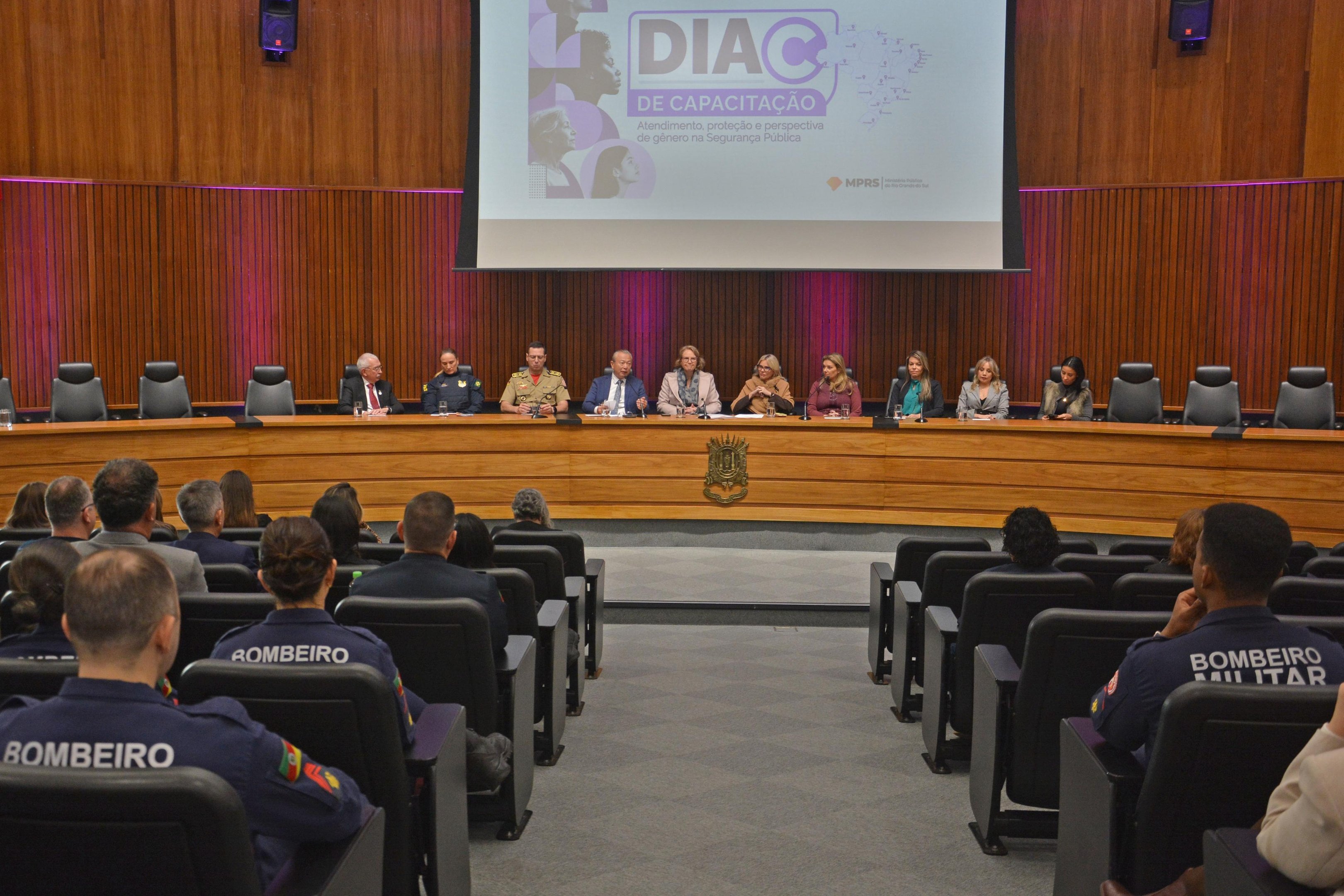 Em Porto Alegre, o evento acontece no MPRS, com transmiss&atilde;o para 42 Promotorias de Justi&ccedil;a do interior