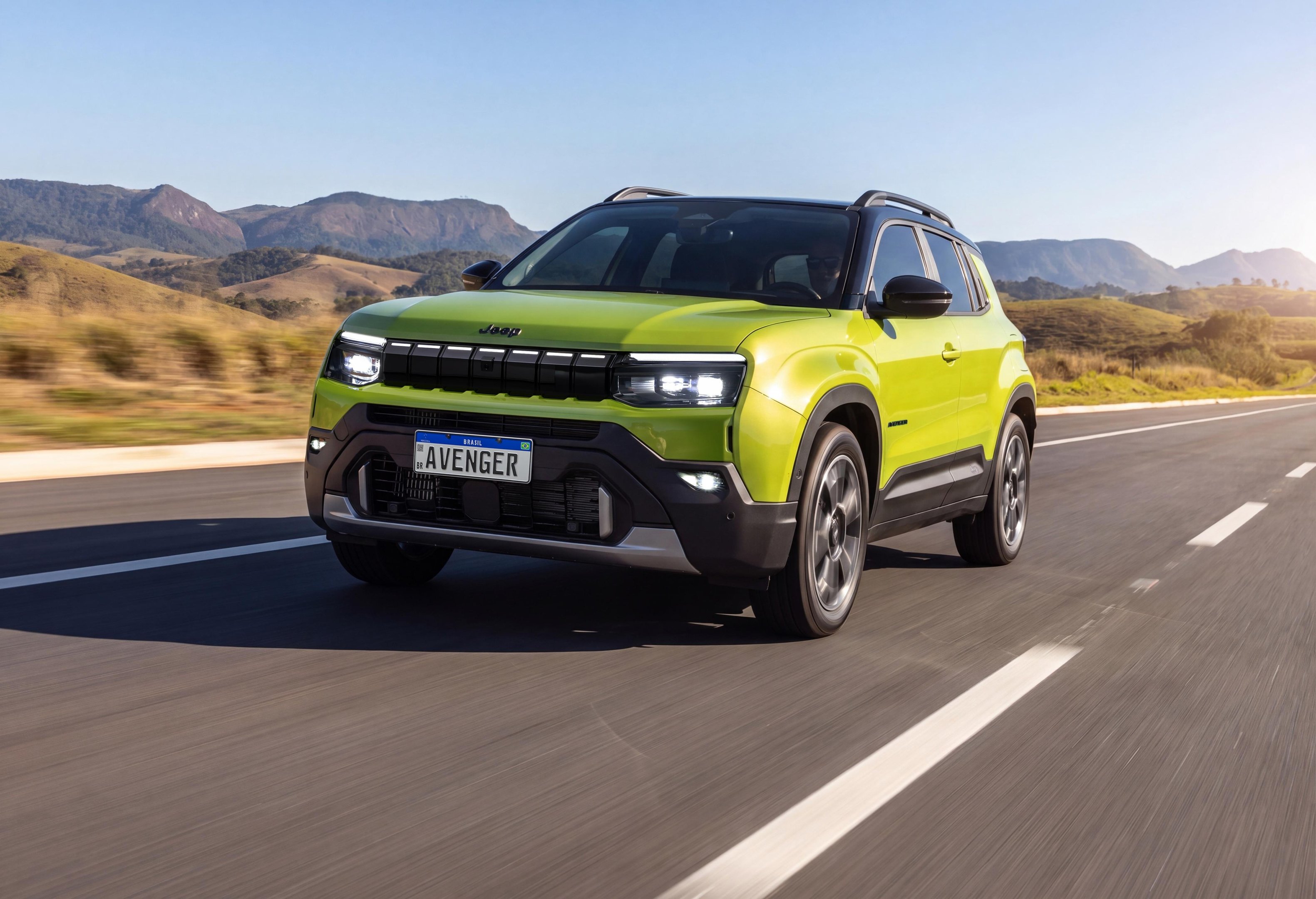 Na vers&atilde;o Limited, o modelo traz c&acirc;meras 360&deg;, pacote ADAS N&iacute;vel 2, com piloto autom&aacute;tico adaptativo