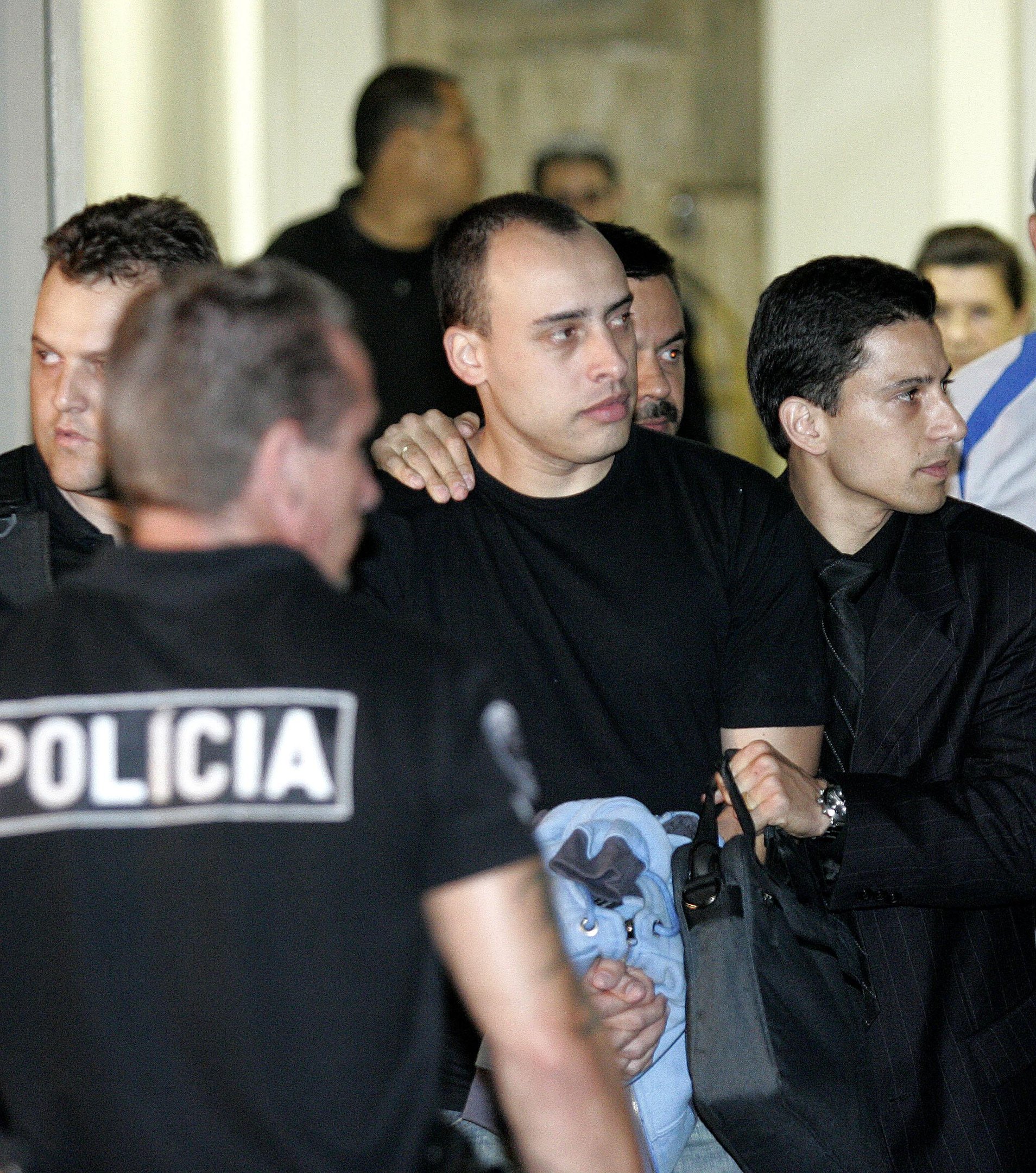 STJ rejeita recurso e mant&eacute;m Alexandre Nardoni e Anna Carolina Jatob&aacute; em regime aberto
