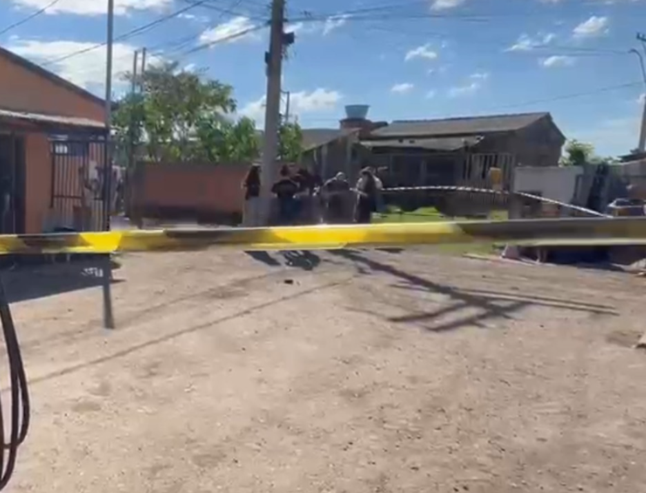 Idoso foi alvejado em frente ao mercado localizado na esquina entre as ruas Capad&oacute;cia e do Campo