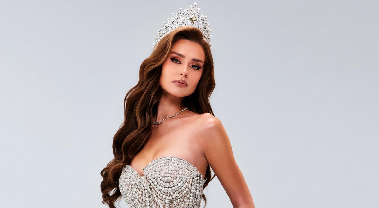 Marcella Kozinski, Miss Universe Brasil 2026, se prepara para representar o pa&iacute;s na disputa mundial, marcada para novembro, em Porto Rico