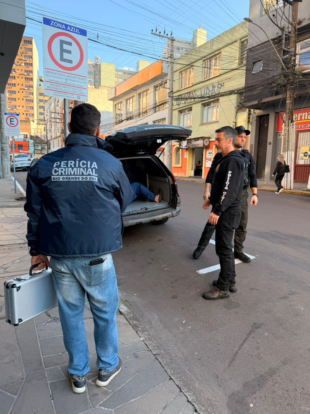 Homem foi preso em flagrante com material de conte&uacute;do sexual envolvendo crian&ccedil;as e adolescentes armazenado em aparelhos eletr&ocirc;nicos