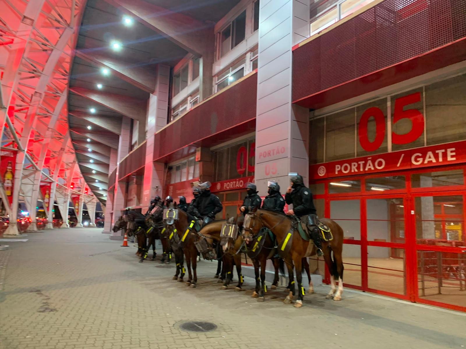 Policiamento foi refor&ccedil;ado no entorno do Beira-Rio