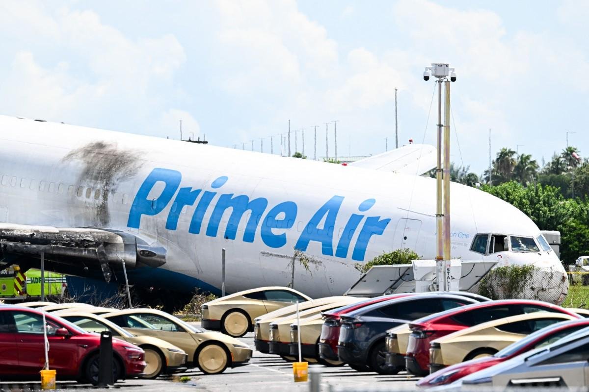 Autoridades norte-americanas recuperam caixa-preta de avi&atilde;o da Amazon que saiu da pista em Miami