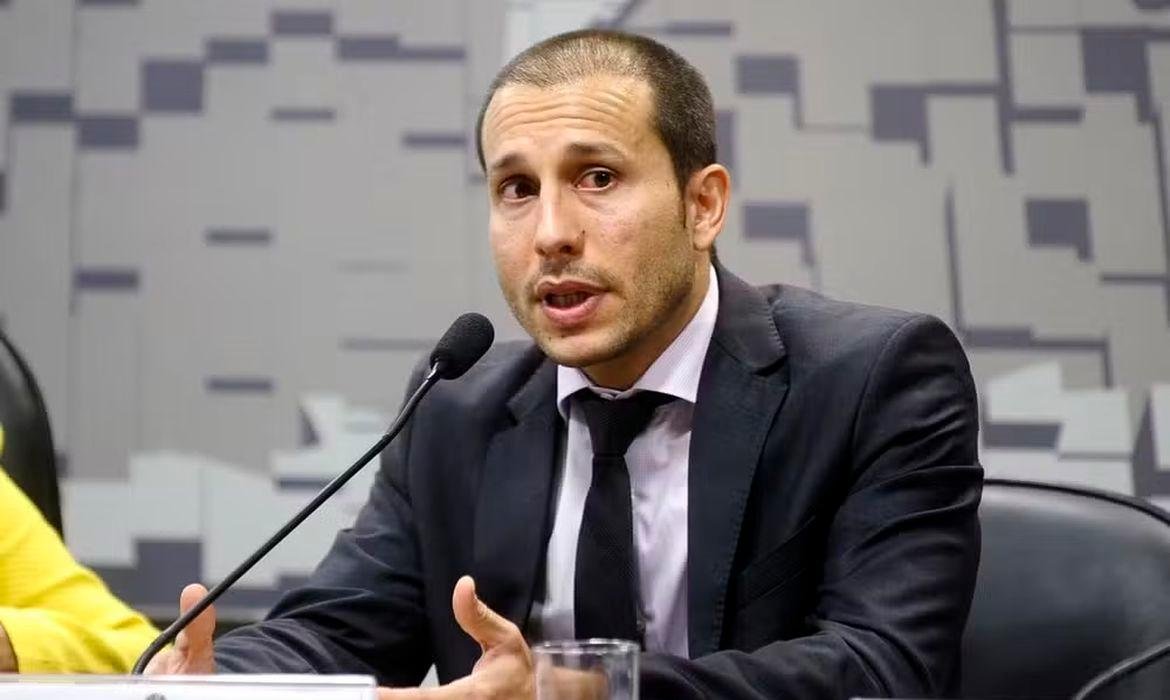 Murad discursou em abertura de curso para agentes da PF em Bras&iacute;lia