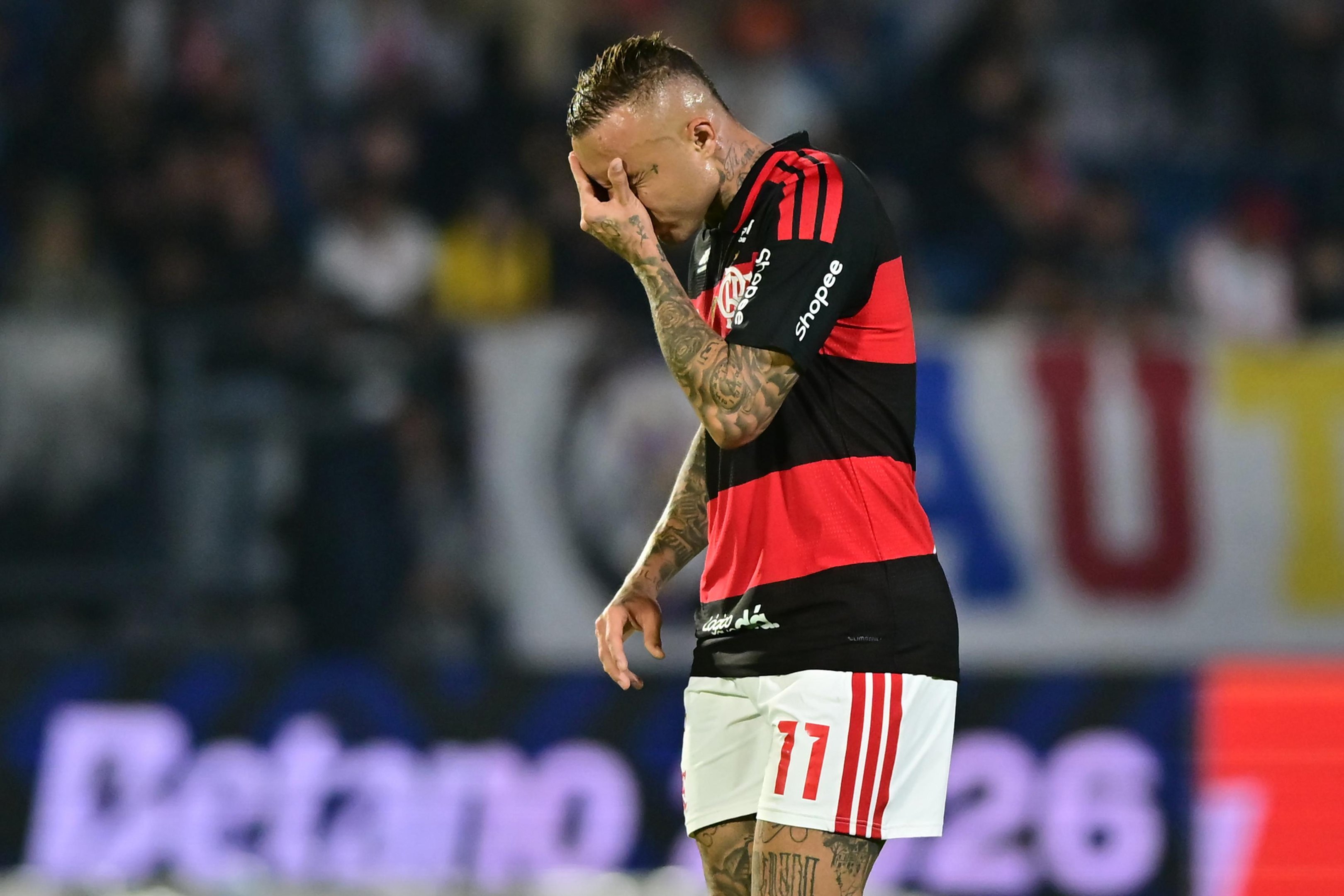 Everton Cebolinha est&aacute; de sa&iacute;da do Flamengo