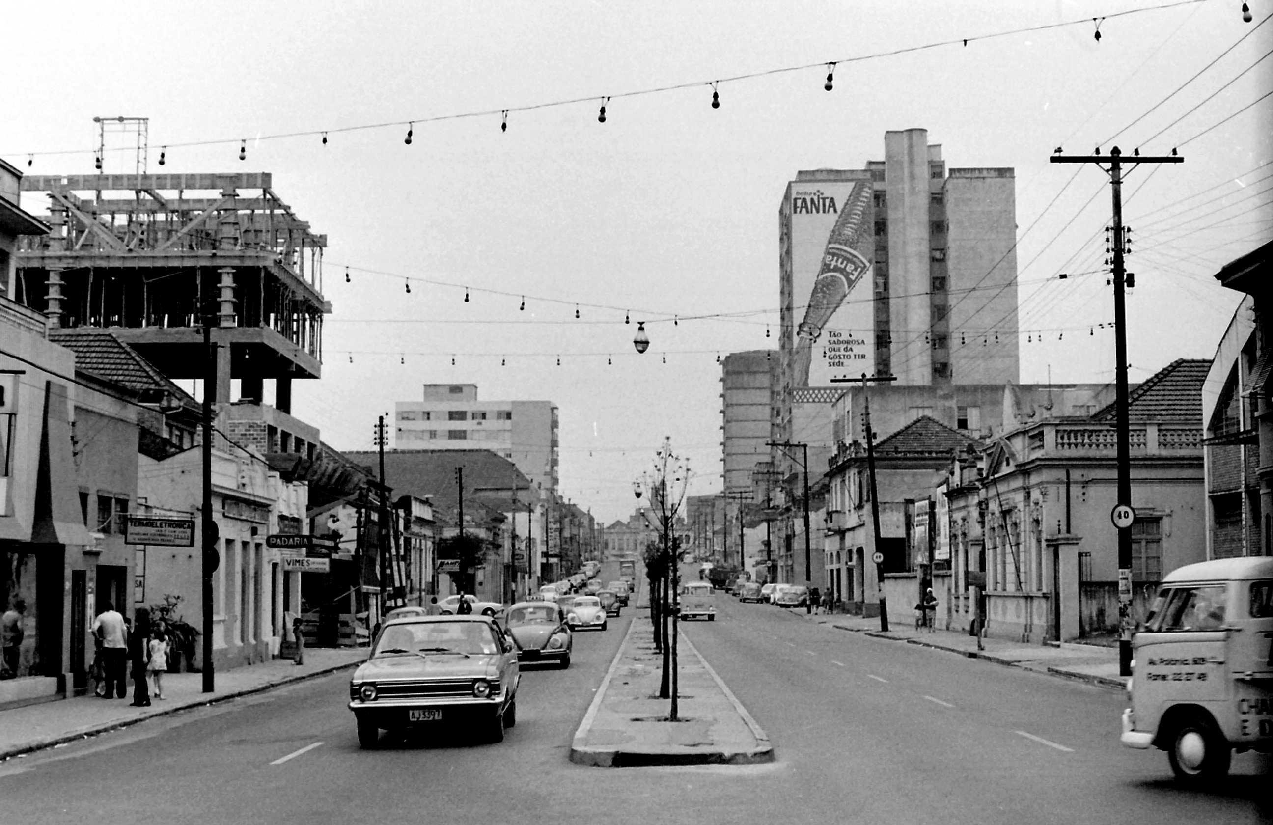 Floresta: Conheça a história do bairro que foi polo da industrialização de Porto Alegre