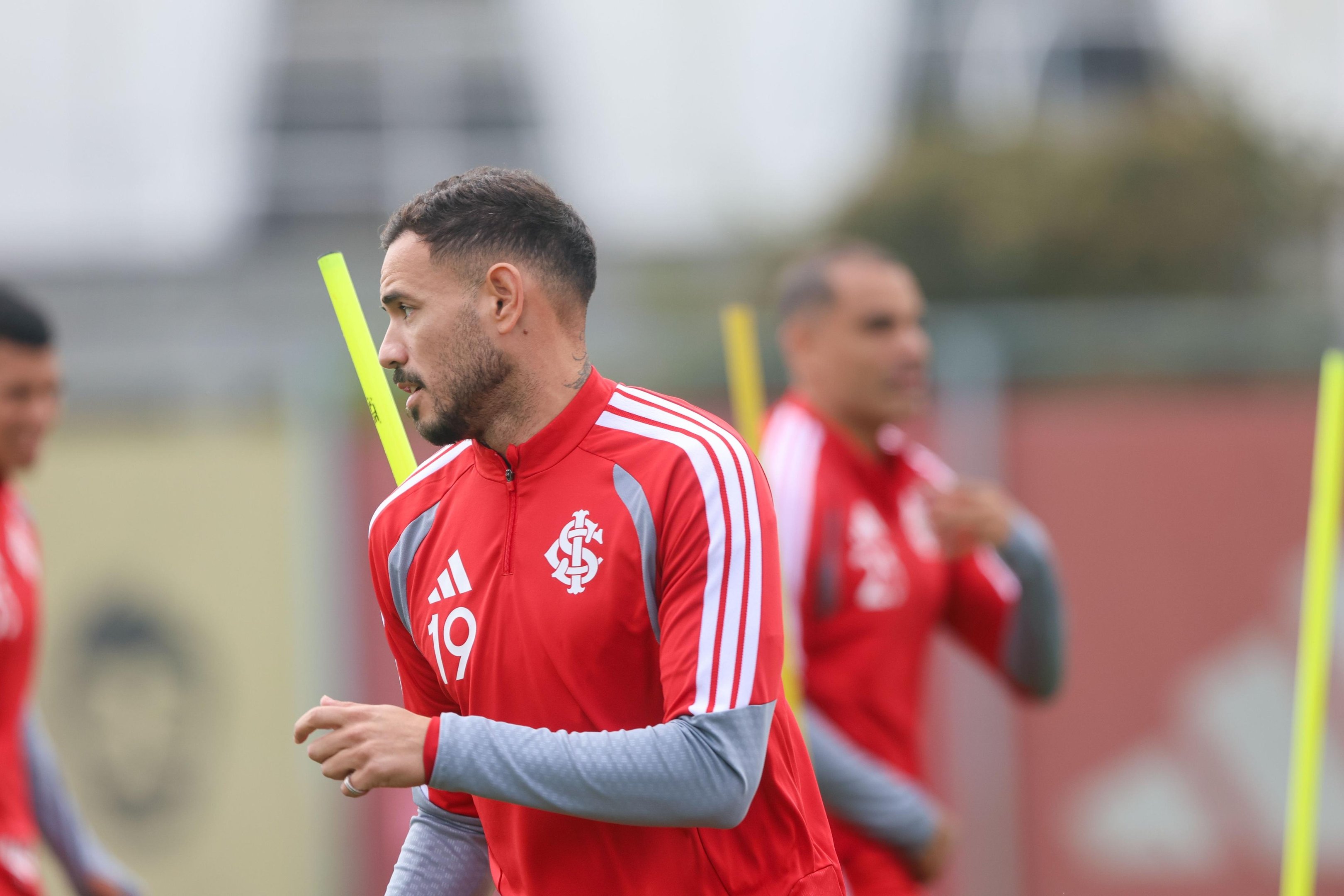 Tonny Sanabria sofreu les&atilde;o muscular e est&aacute; fora dos pr&oacute;ximos jogos do Inter