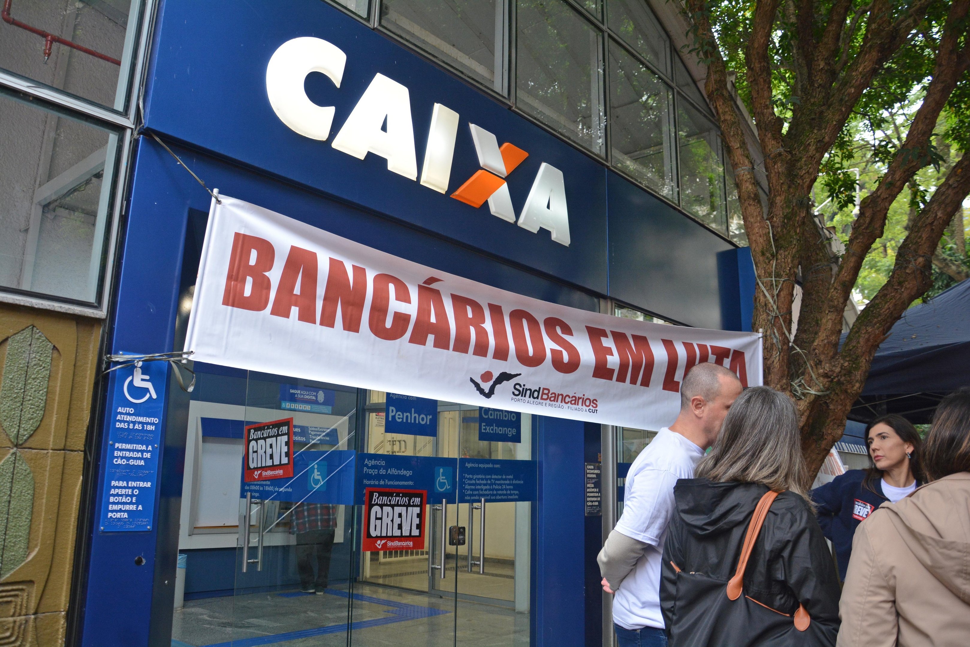 TST determina reajuste de plano de sa&uacute;de e fim da greve da Caixa
