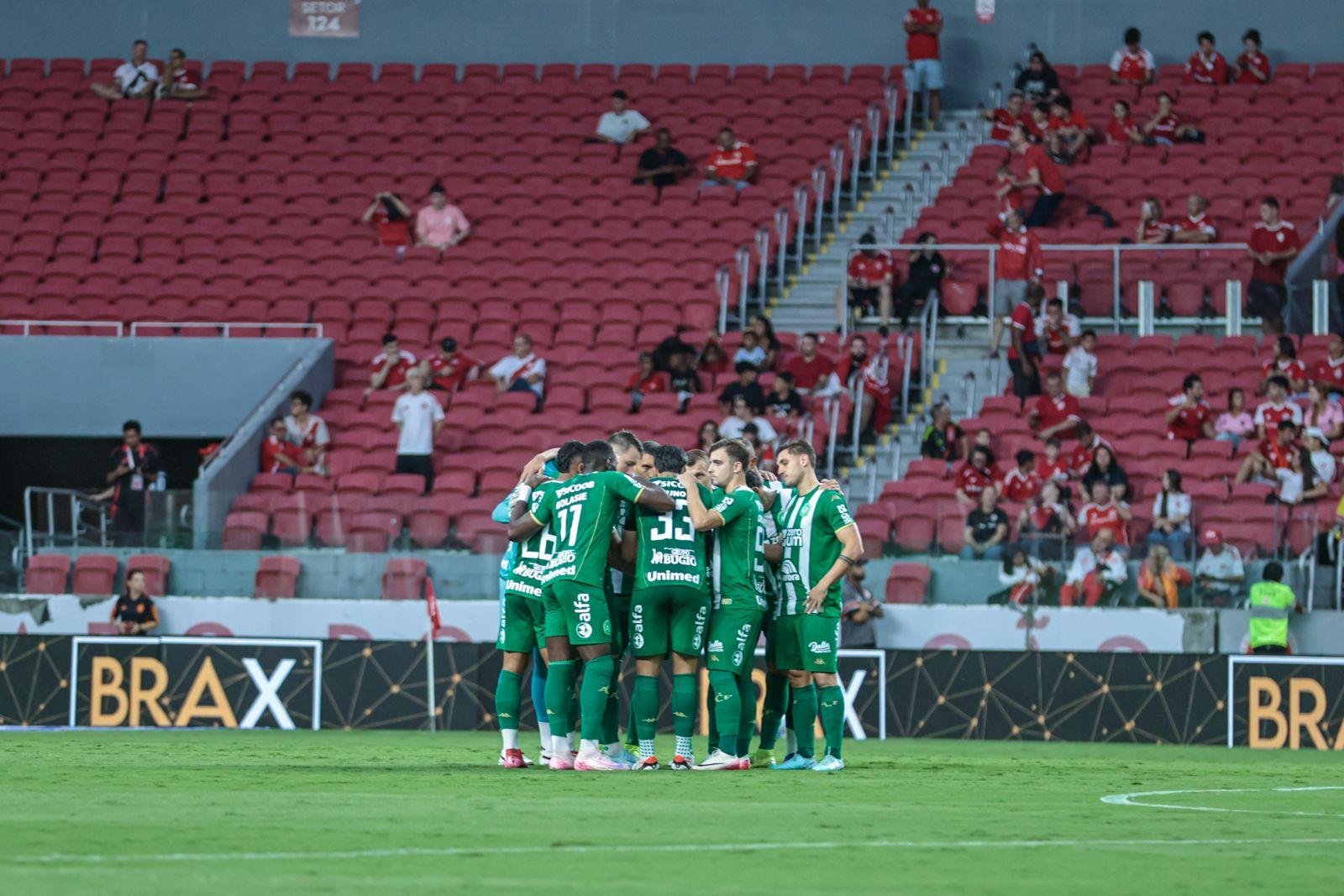 Chapecoense busca vencer um Inter que n&atilde;o ganha desde a Copa do Mundo