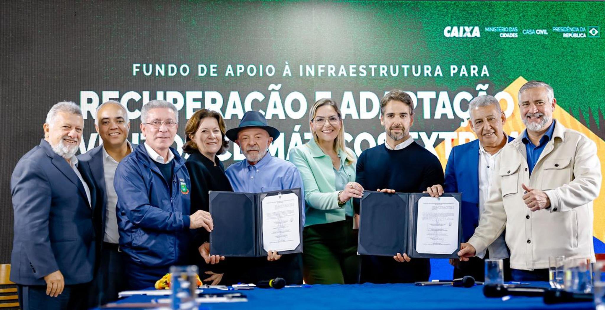 Lula se reuniu com  Eduardo Leite e os prefeitos de Canoas,  Eldorado do Sul e Porto Alegre