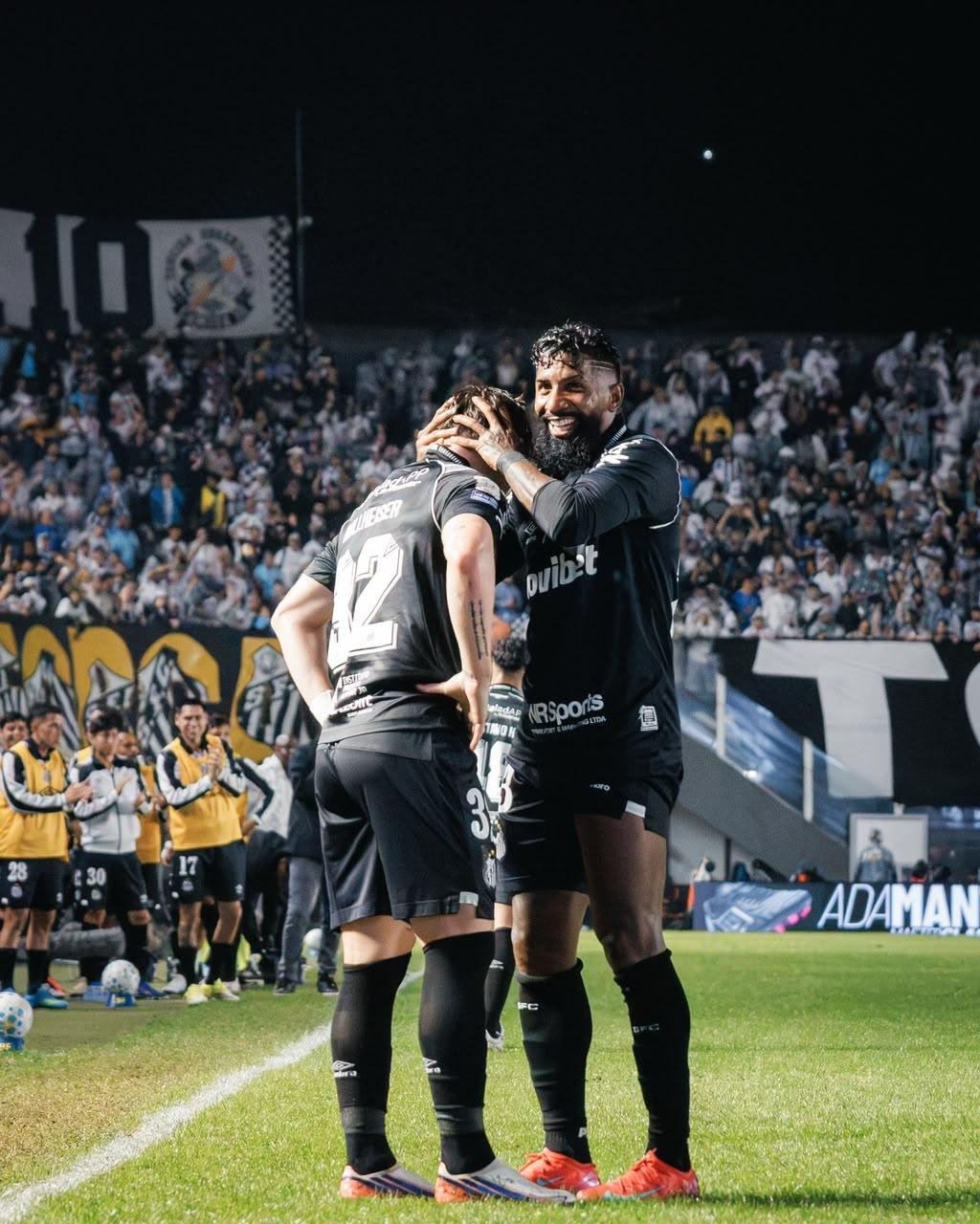 Santos vence Cruzeiro e consolida boa fase no Brasileir&atilde;o