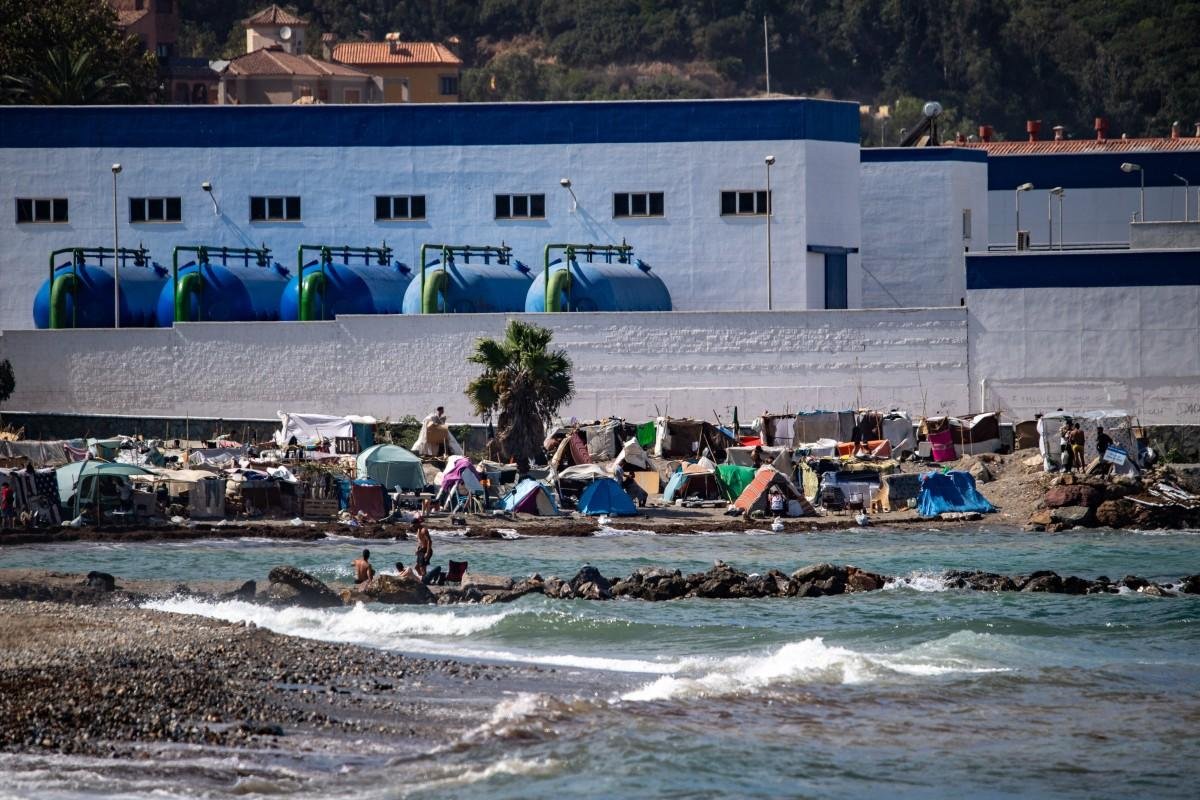 O governo tem enfrentado fortes cr&iacute;ticas desde que quase 70 mil migrantes entraram no pequeno territ&oacute;rio espanhol vindos do Marrocos
