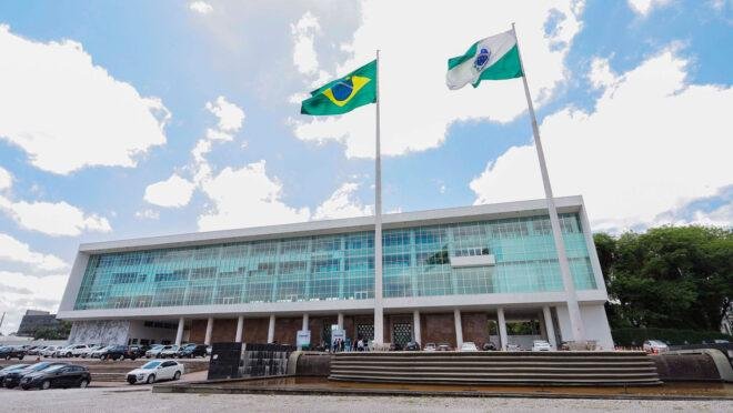 Pal&aacute;cio Igua&ccedil;u &eacute; o edif&iacute;cio-sede do Governo do Paran&aacute;