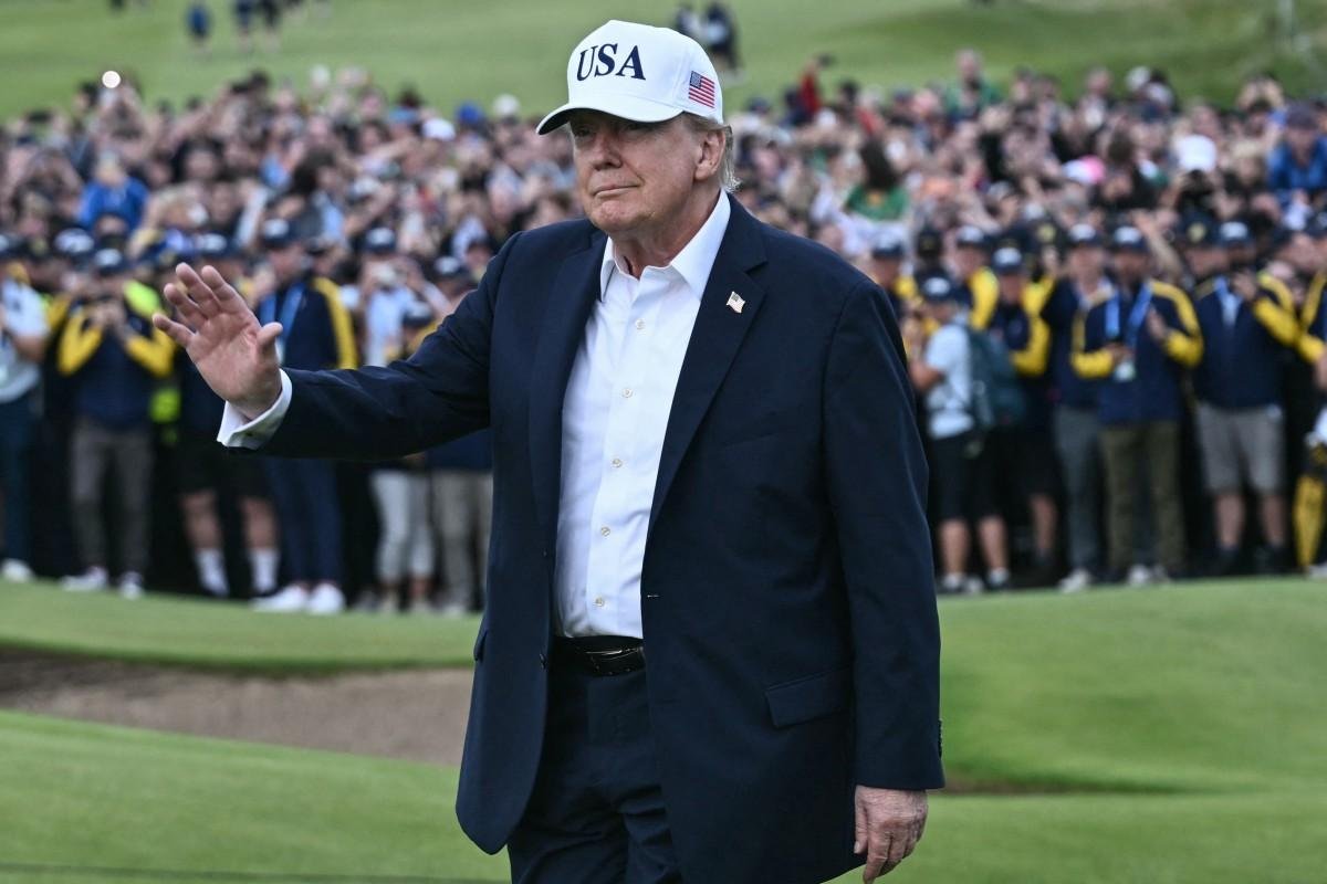 Trump encerrou visita na Irlanda