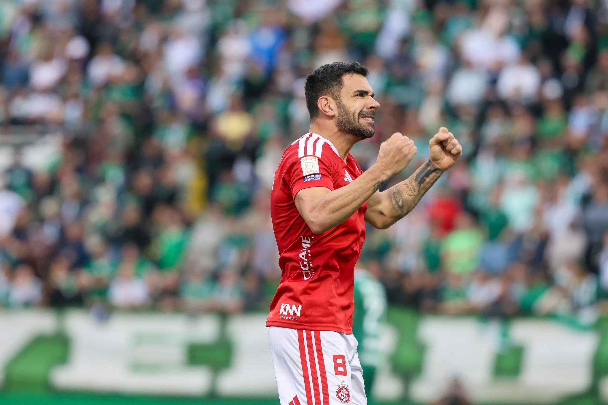 Bruno Henrique abriu o placar para o Inter em Chapec&oacute;