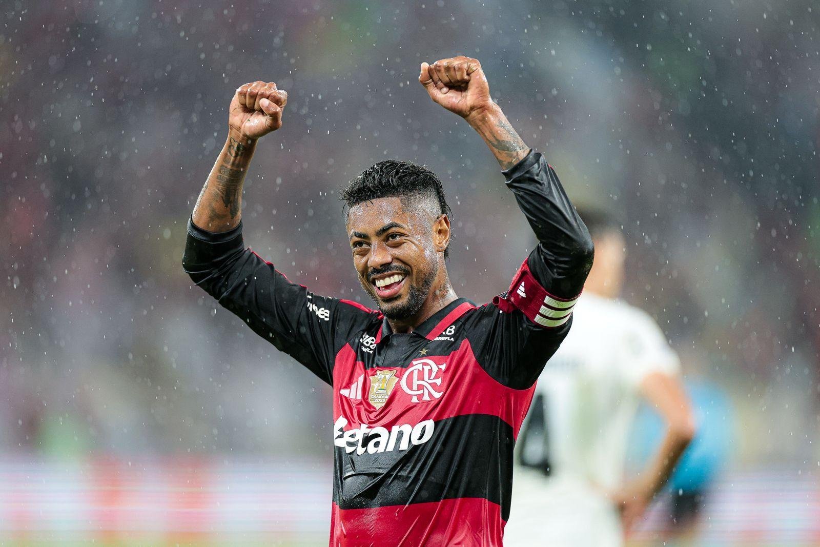 Bruno Henrique entrou na segunda etapa para comandar a rea&ccedil;&atilde;o