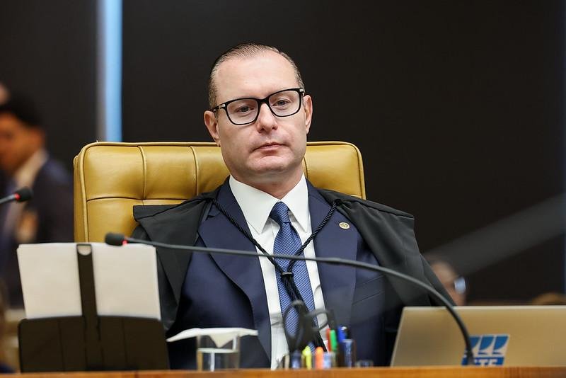 Zanin pede parecer da PGR e AGU sobre ação do PSD no Rio de Janeiro