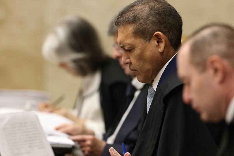 Ministro Nunes Marques ainda rejeitou acusa&ccedil;&otilde;es contra filho em sua fala