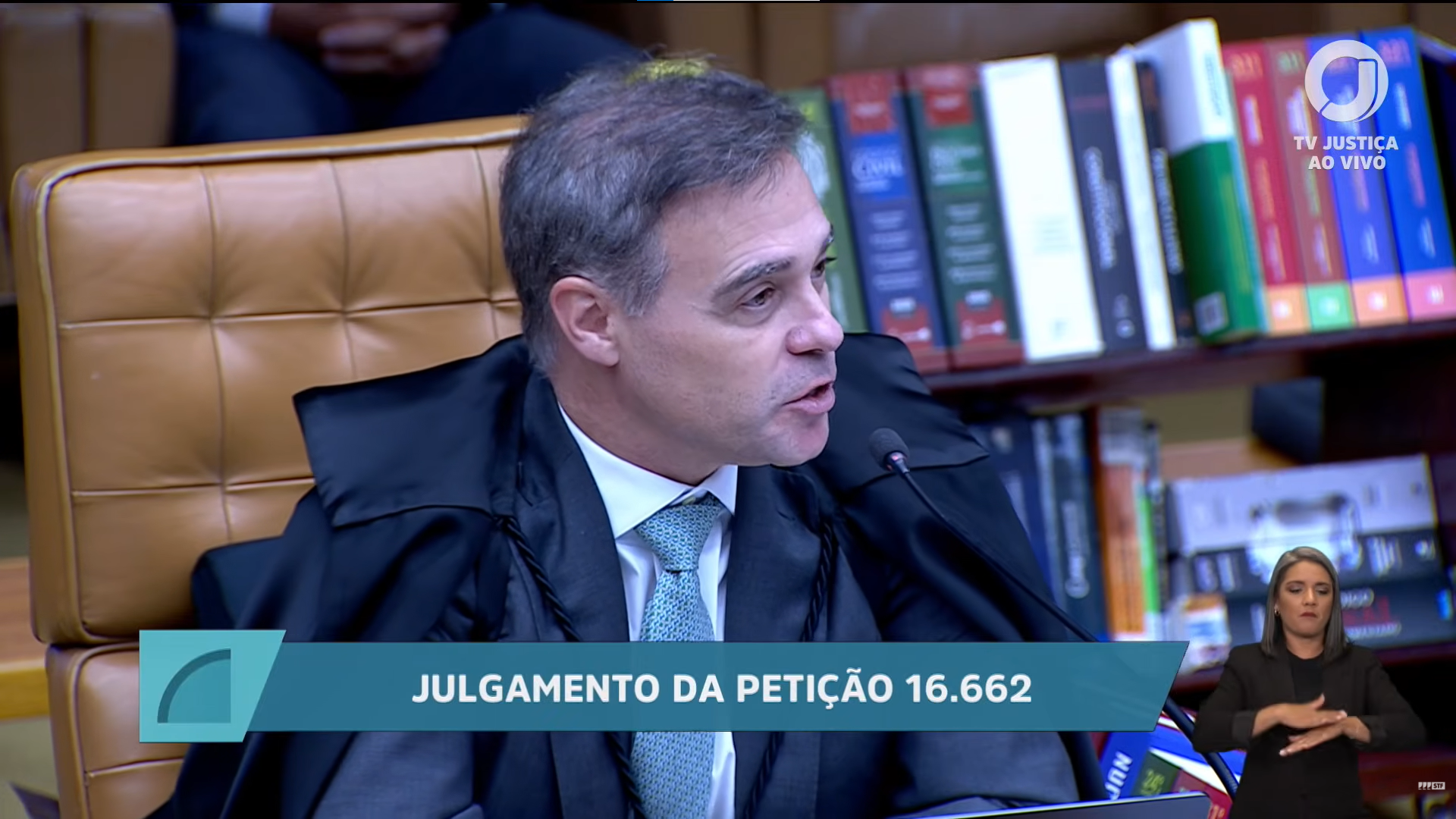 Mendon&ccedil;a reagiu &agrave;s falas de Alexandre de Moraes