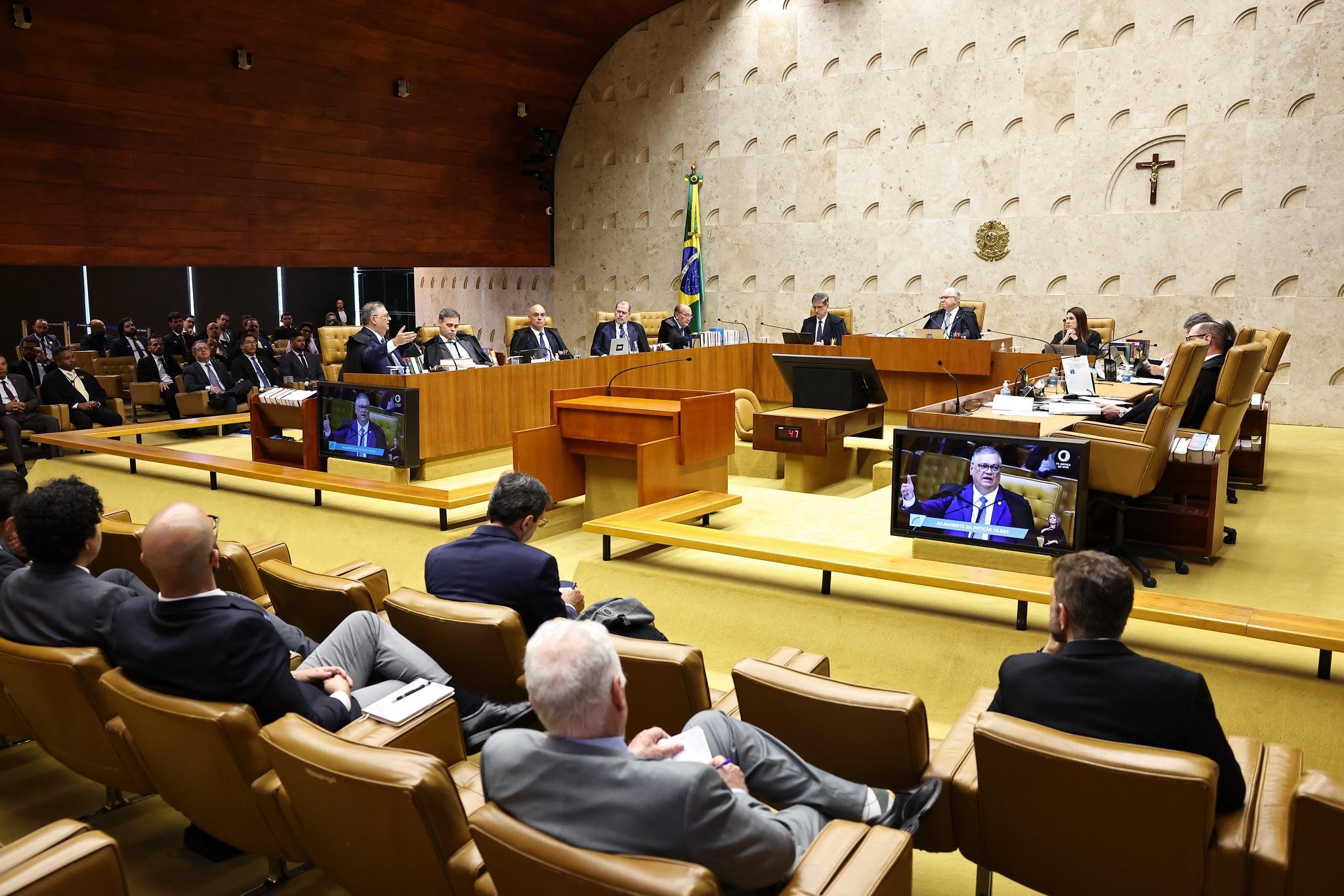 STF tem nova sess&atilde;o