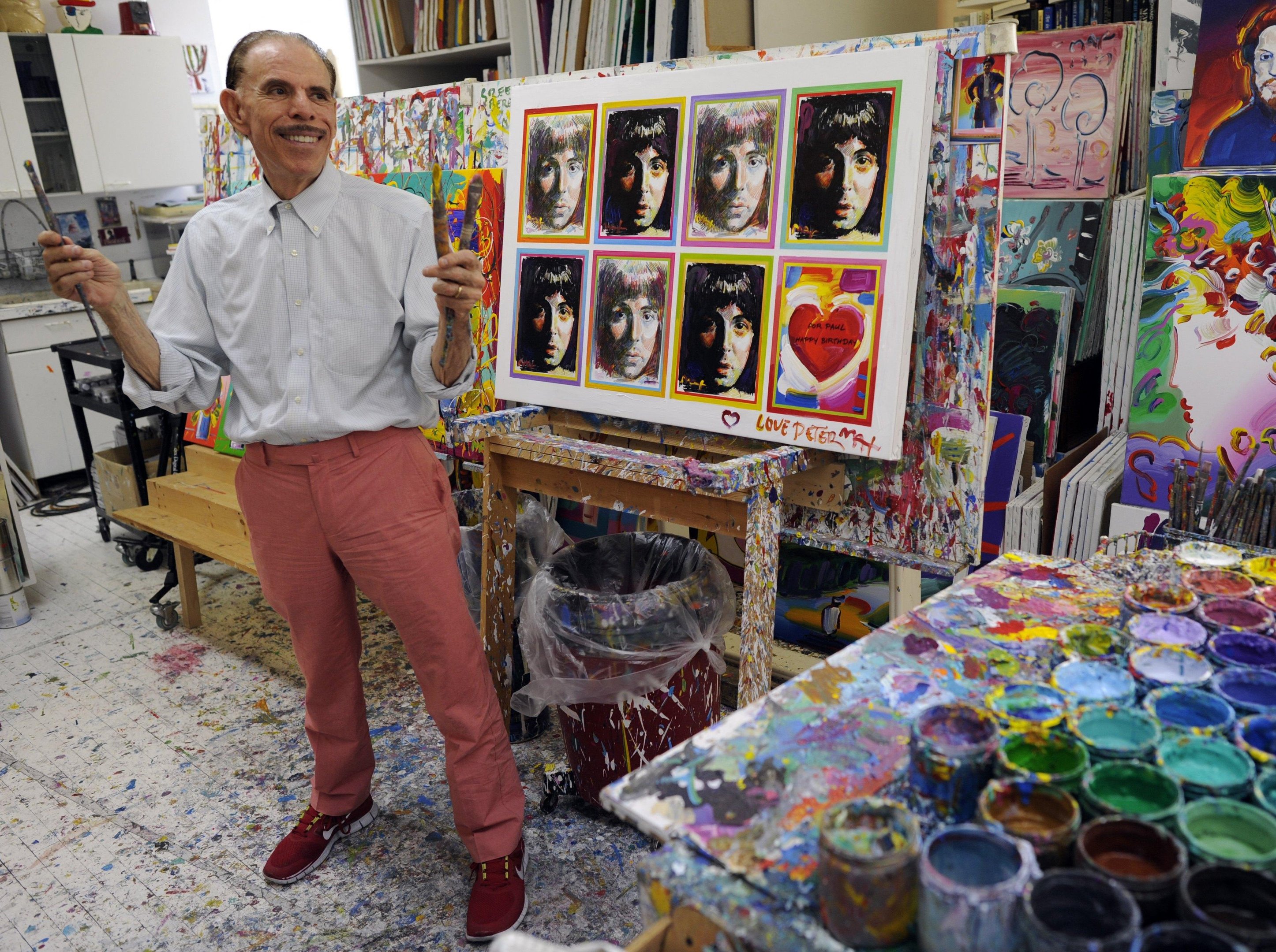 Peter Max foi o autor da capa do &aacute;lbum "Yellow Submarine" dos Beatles em 1969