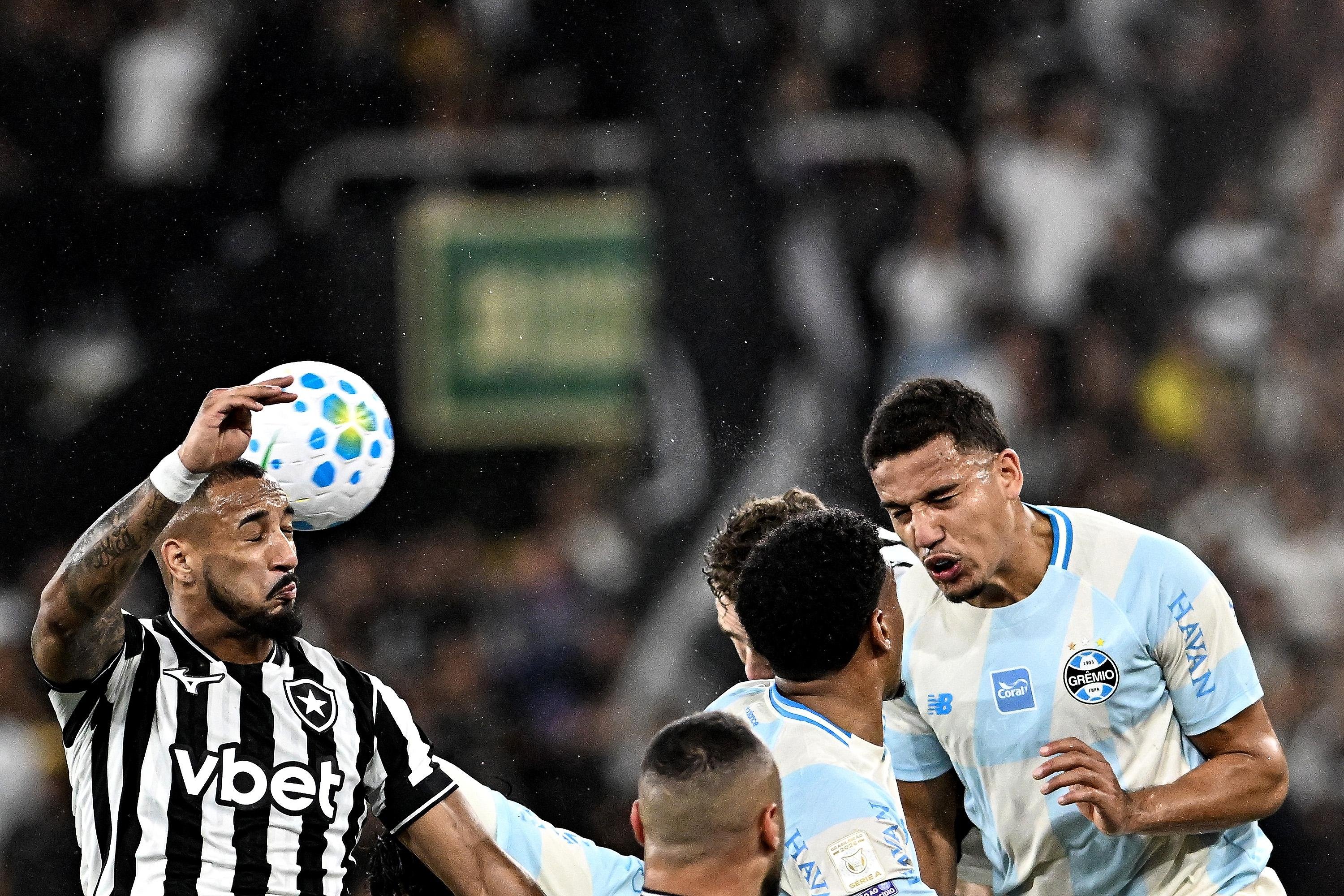 Gr&ecirc;mio perdeu para o Botafogo